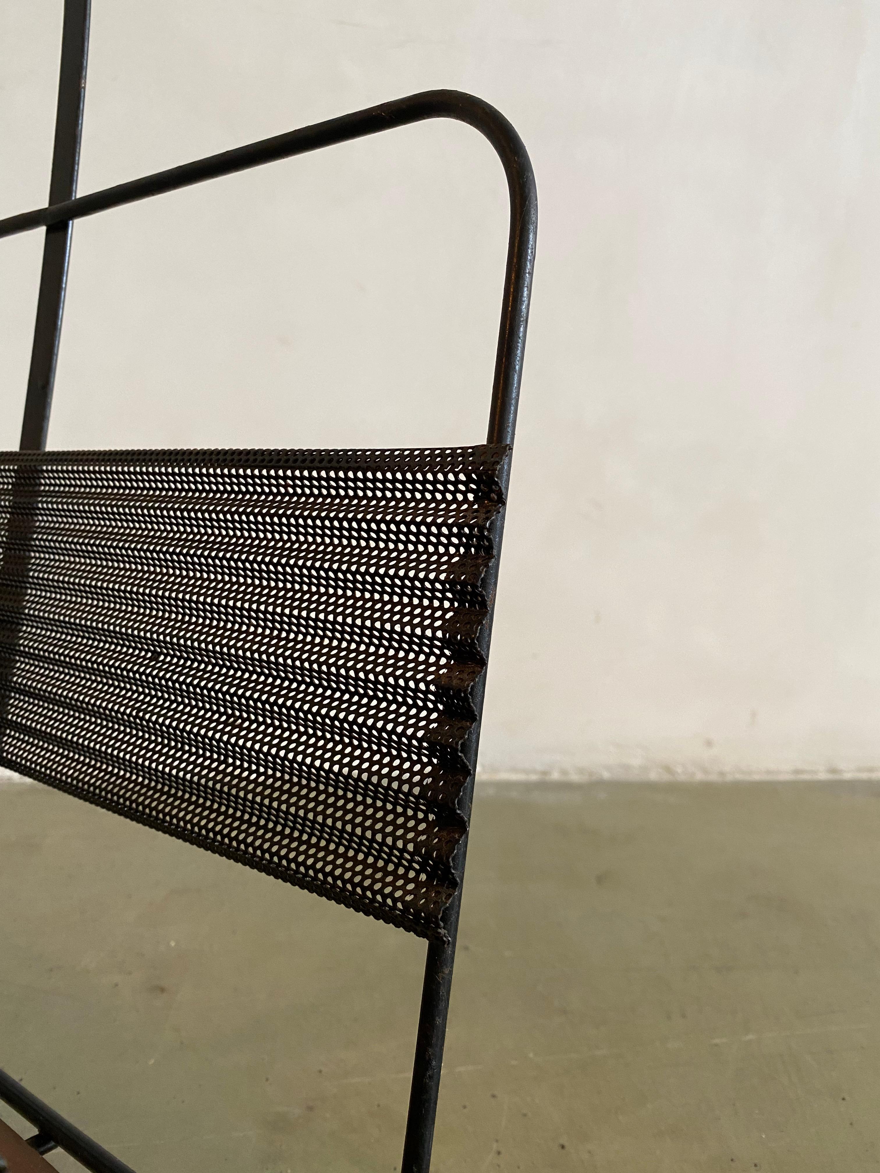 Black Mathieu Mategot Magazine Rack In Good Condition For Sale In Maastricht, NL
