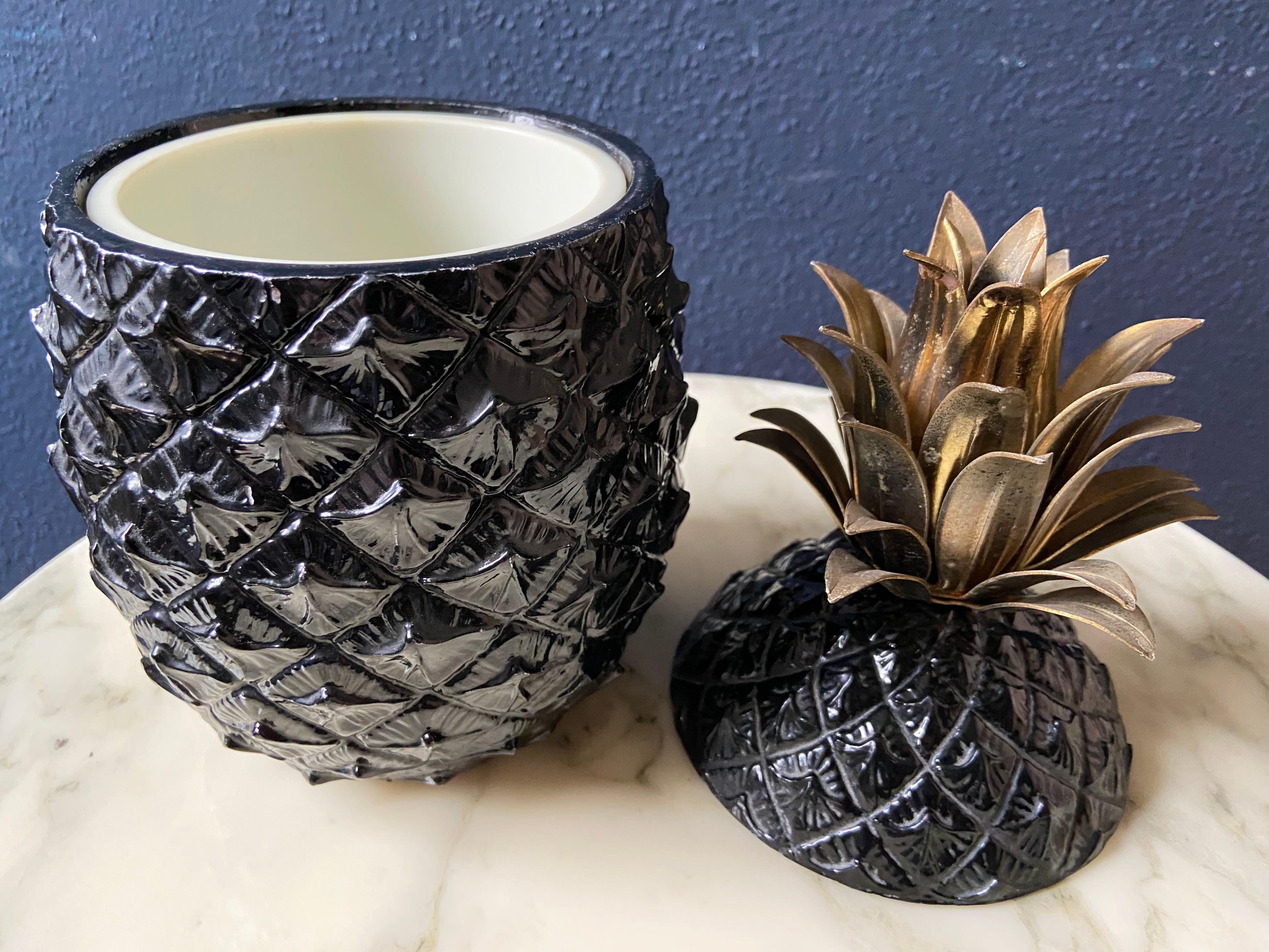 Cubitera Piña Negra Mauro Manetti , Italia, años 70 Regencia de Hollywood en venta