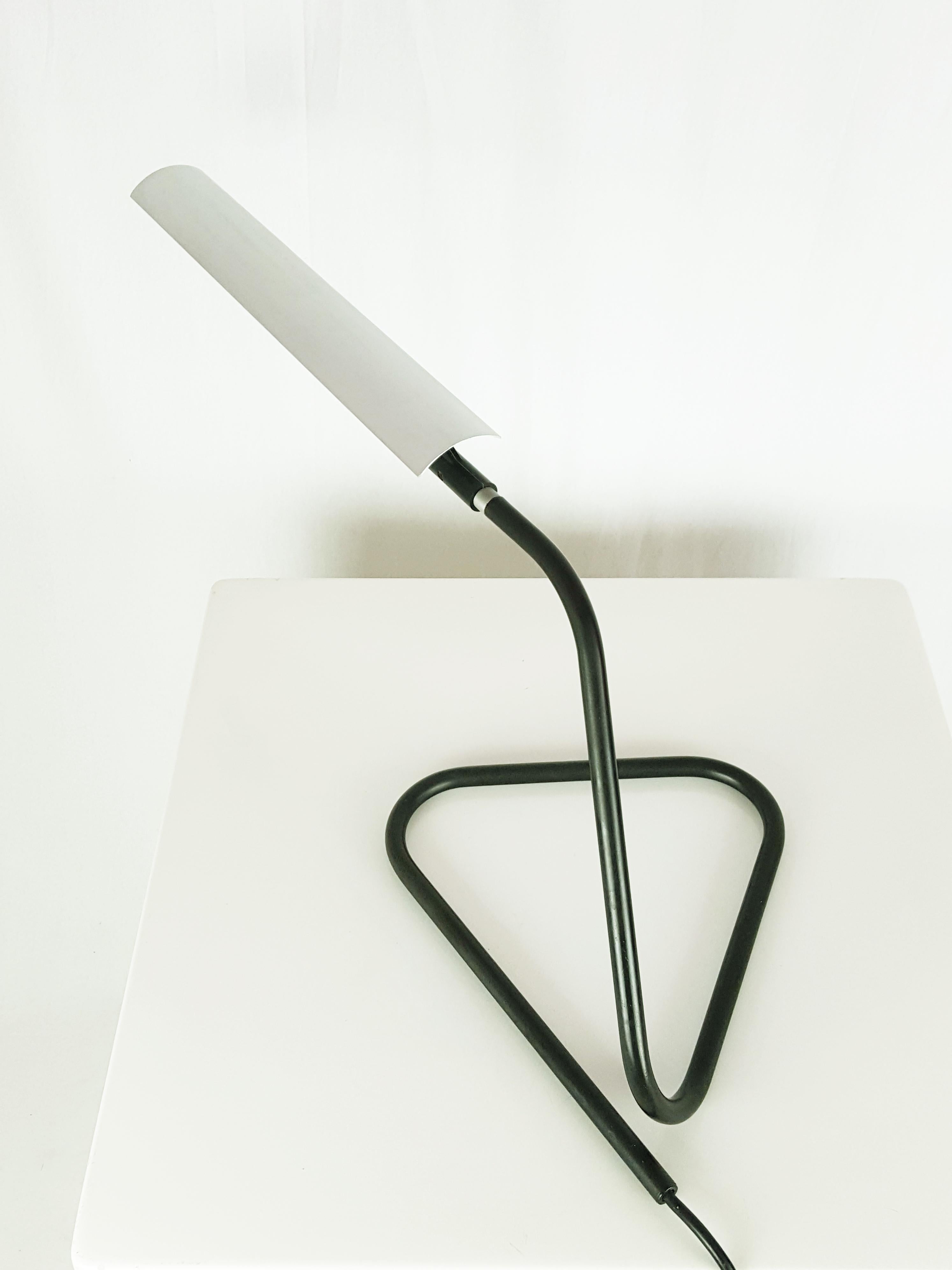 Black Metal and Aluminum Shade 1970s Tubino Table Lamp by Castiglioni for Flos For Sale 4