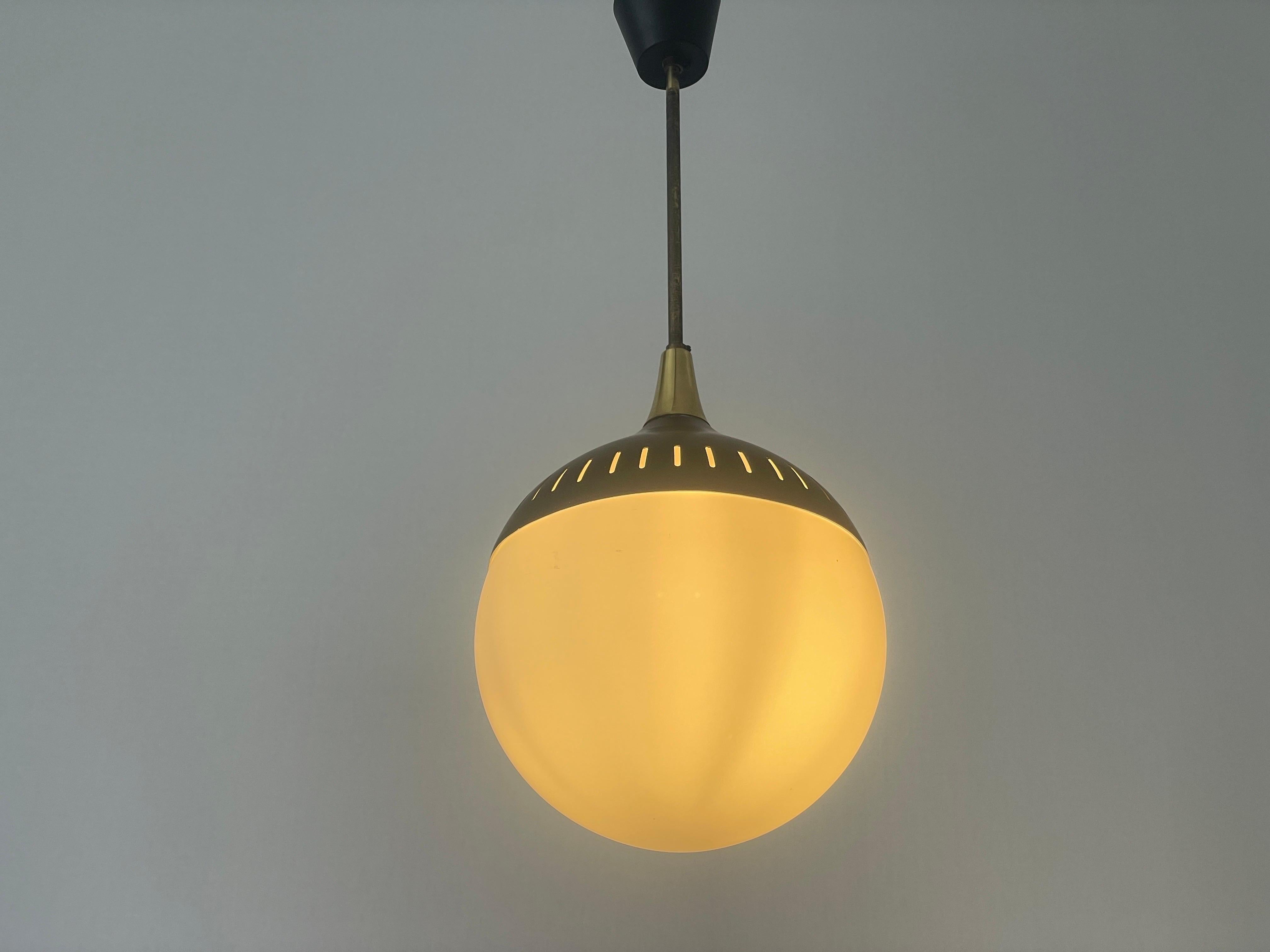 Black Metal and Glass Pendant Lamp, In style of Stilnovo, 1950s, Italy For Sale 8