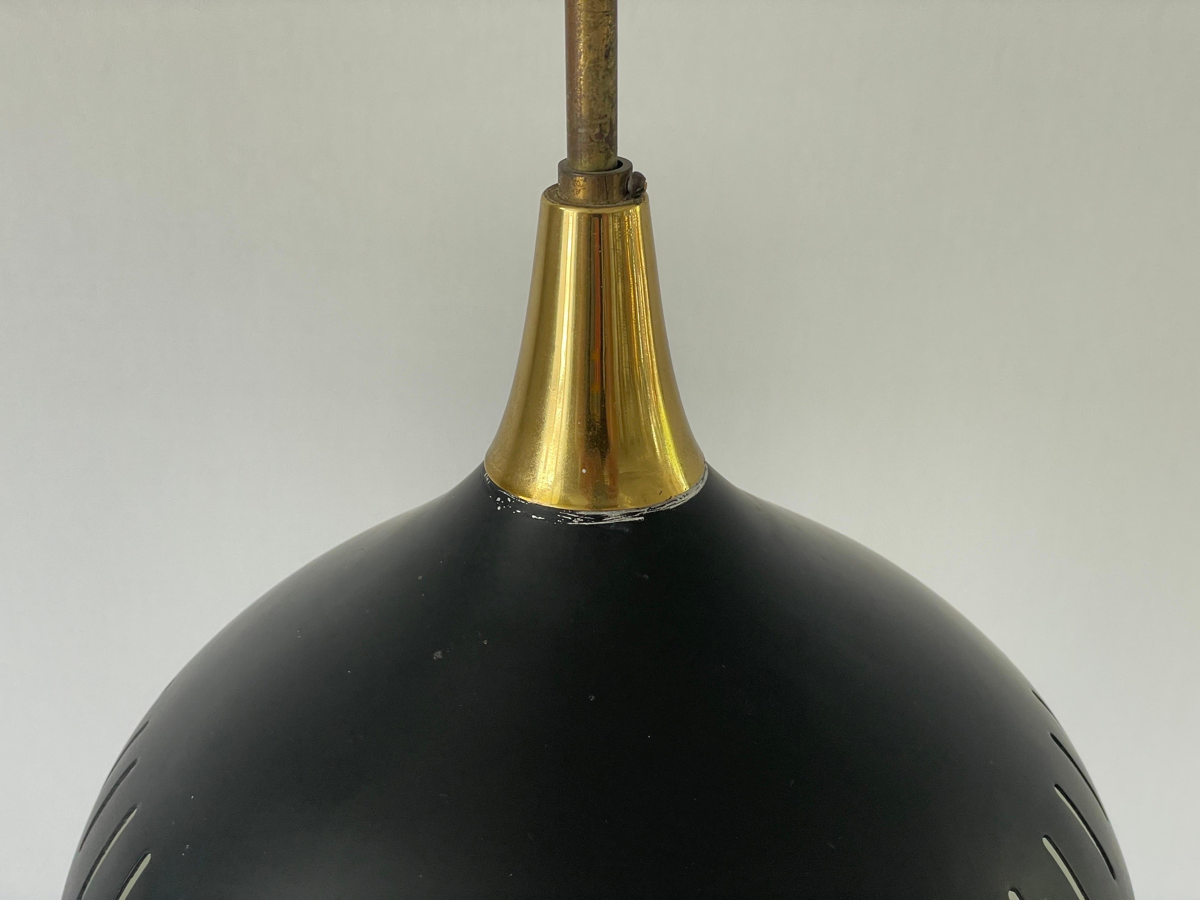 Black Metal and Glass Pendant Lamp, In style of Stilnovo, 1950s, Italy For Sale 2