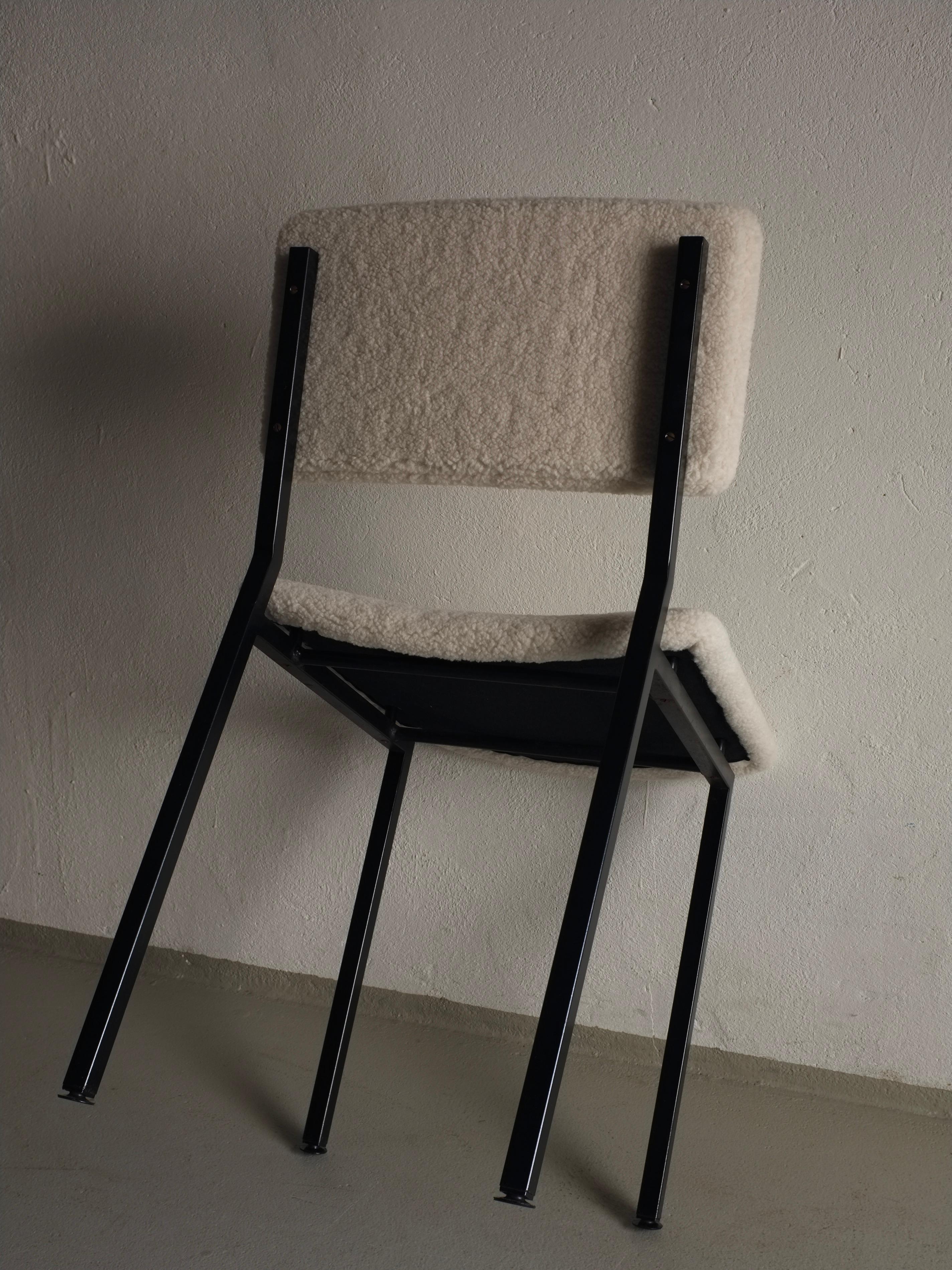 Sedia Boucle in metallo nero di Kembo, Paesi Bassi, anni '60 in vendita 1