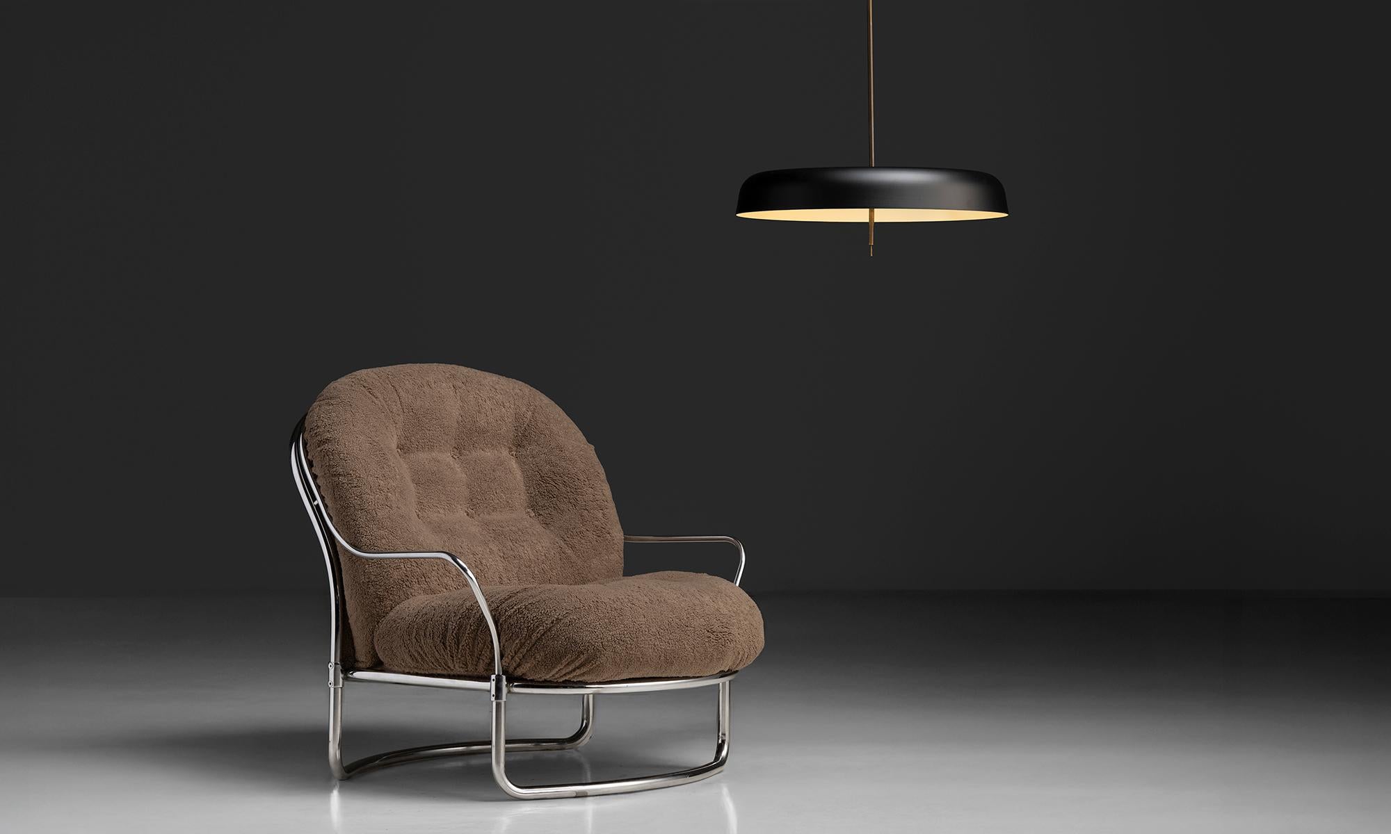 Ottone Lampadario in metallo nero e ottone, Made in Italy in vendita