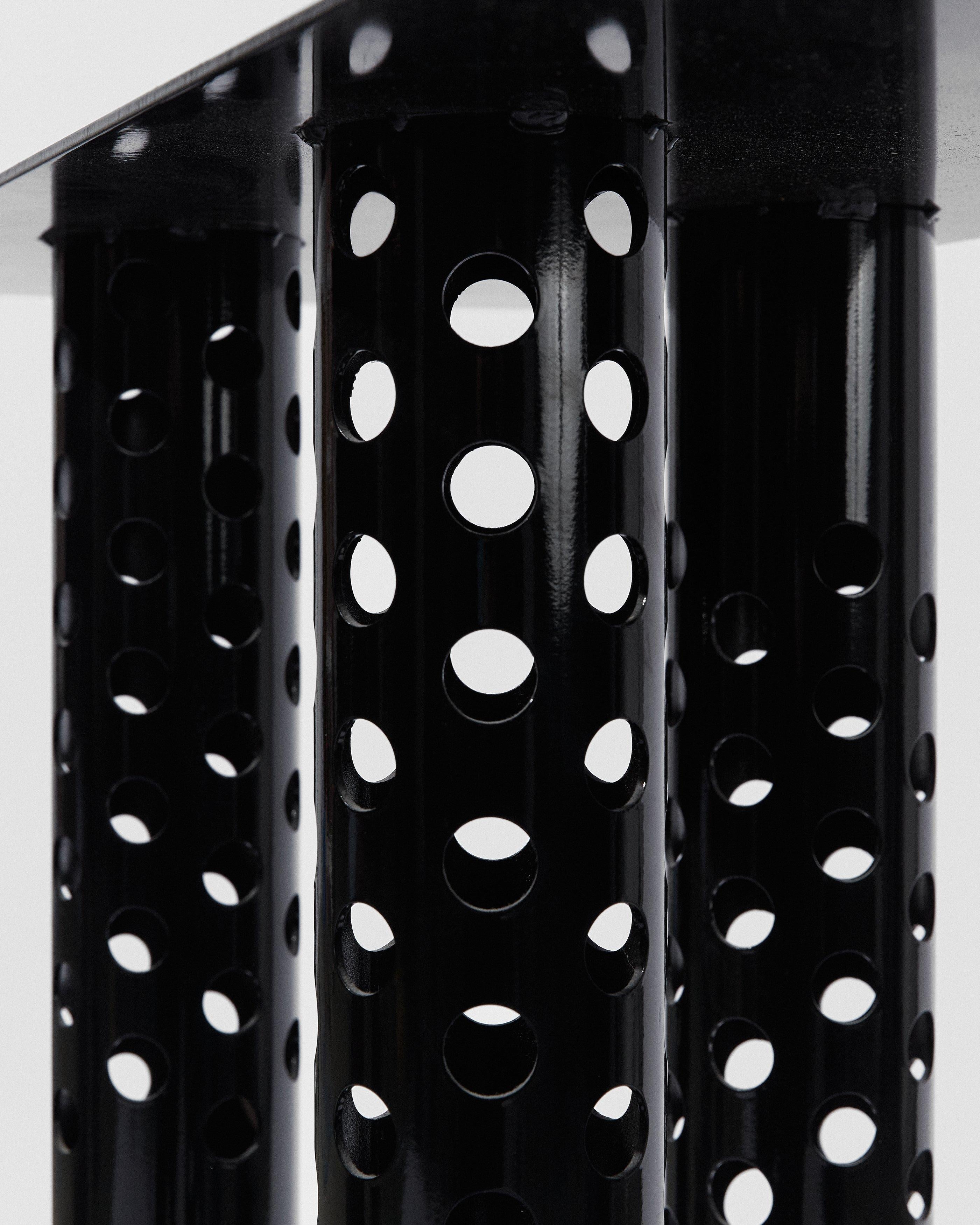 Consola de metal negro - Mesa de entrada Modern Industry de metal negro Canadiense en venta