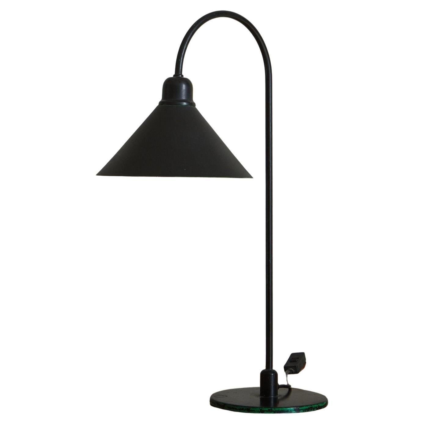 Lampe de bureau incurvée en métal noir, France 20e siècle en vente
