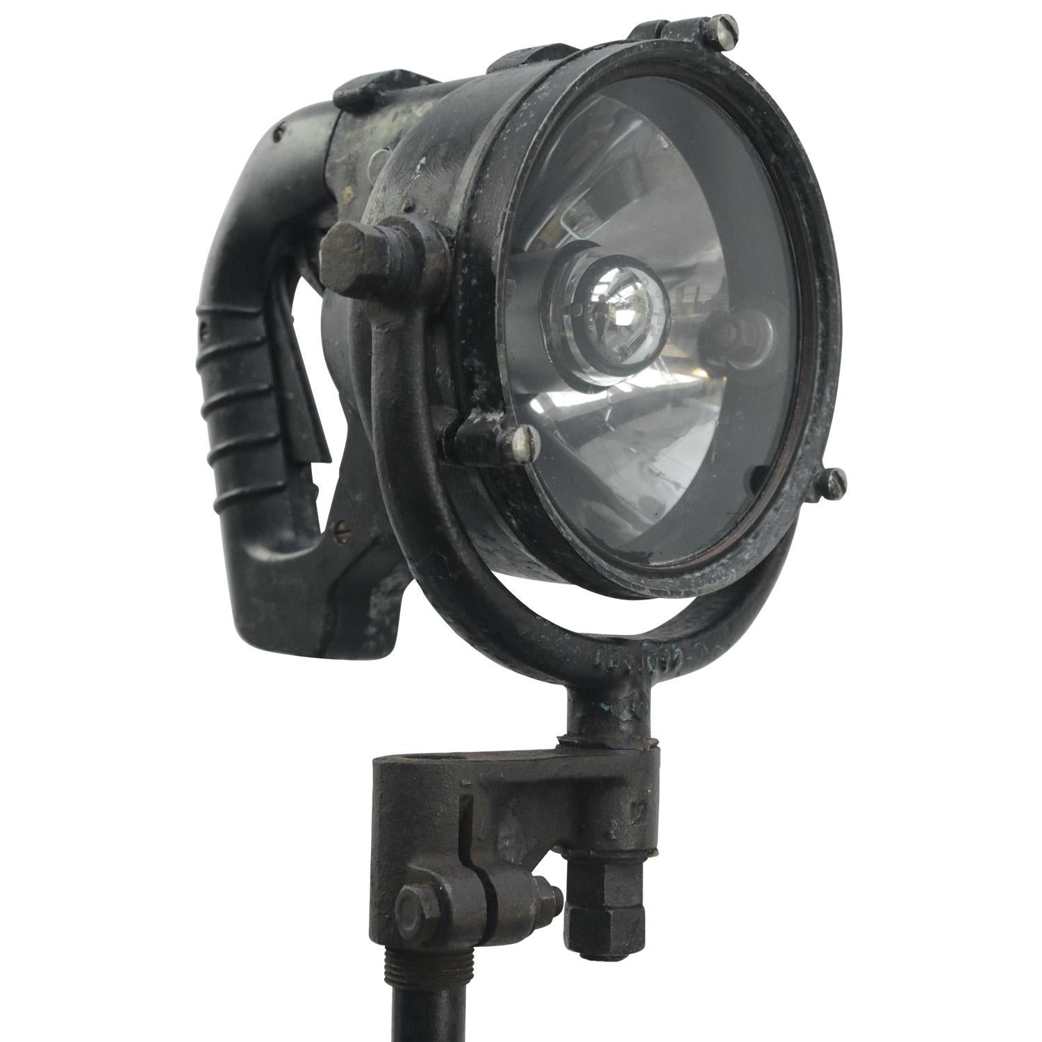 Black metal navy lamp.
Morse code signal lamp

E14 bulb holder

Foot size 27 × 27 cm

Weight: 4.90 kg / 10.8 lb

E14 bulb holder. Priced per individual item. All lamps have been made suitable by international standards for incandescent