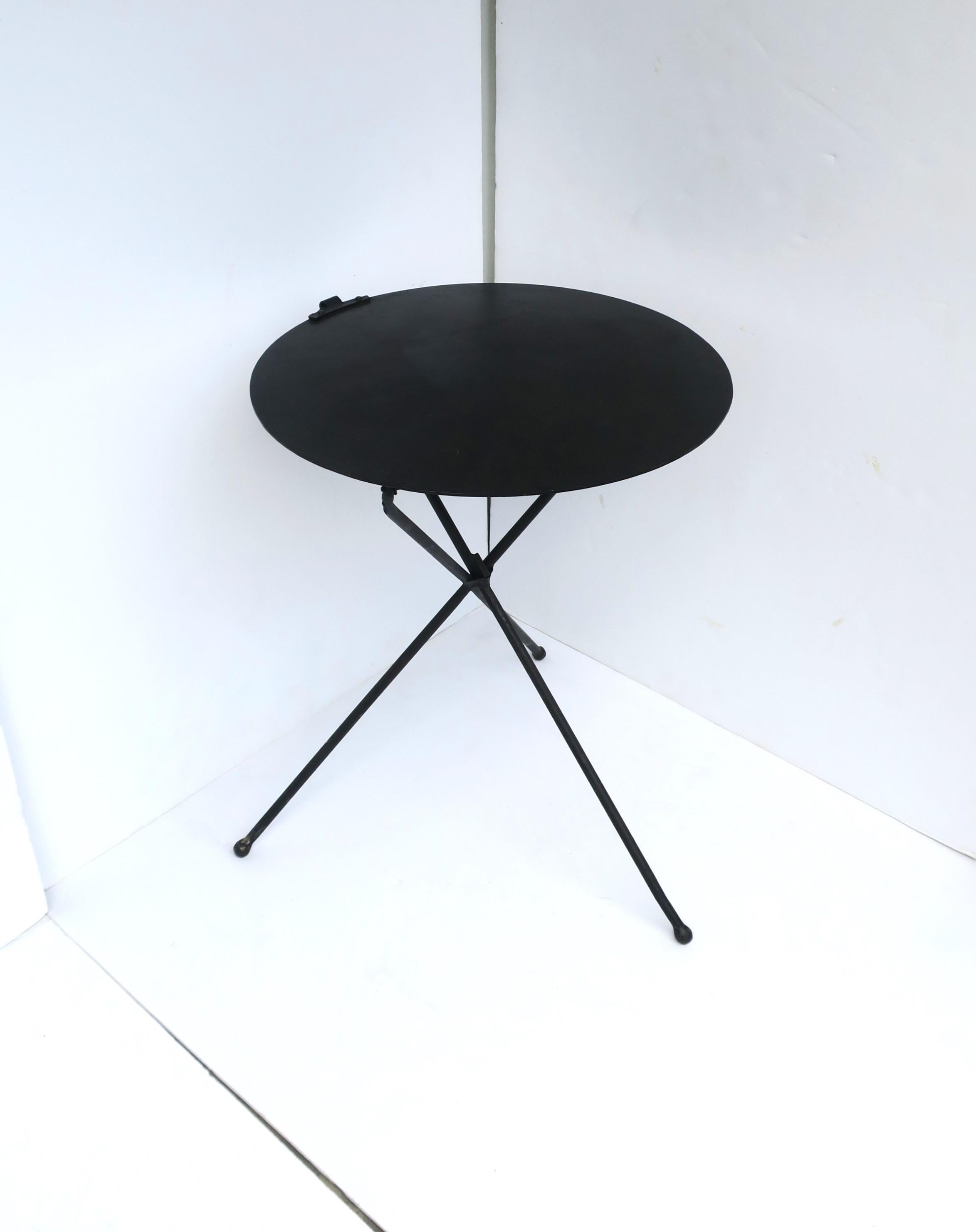 Rustic Black Metal Tripod Side or End Table For Sale