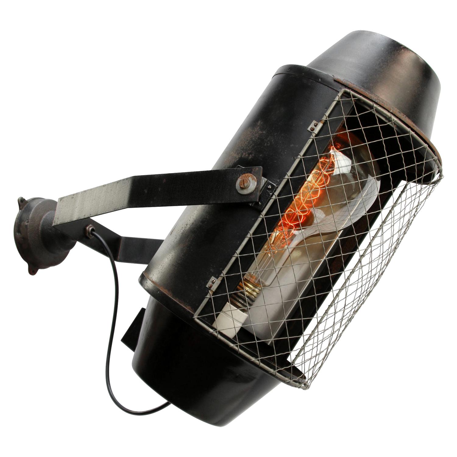 Black Metal Vintage Industrial Theater Wall Lamp