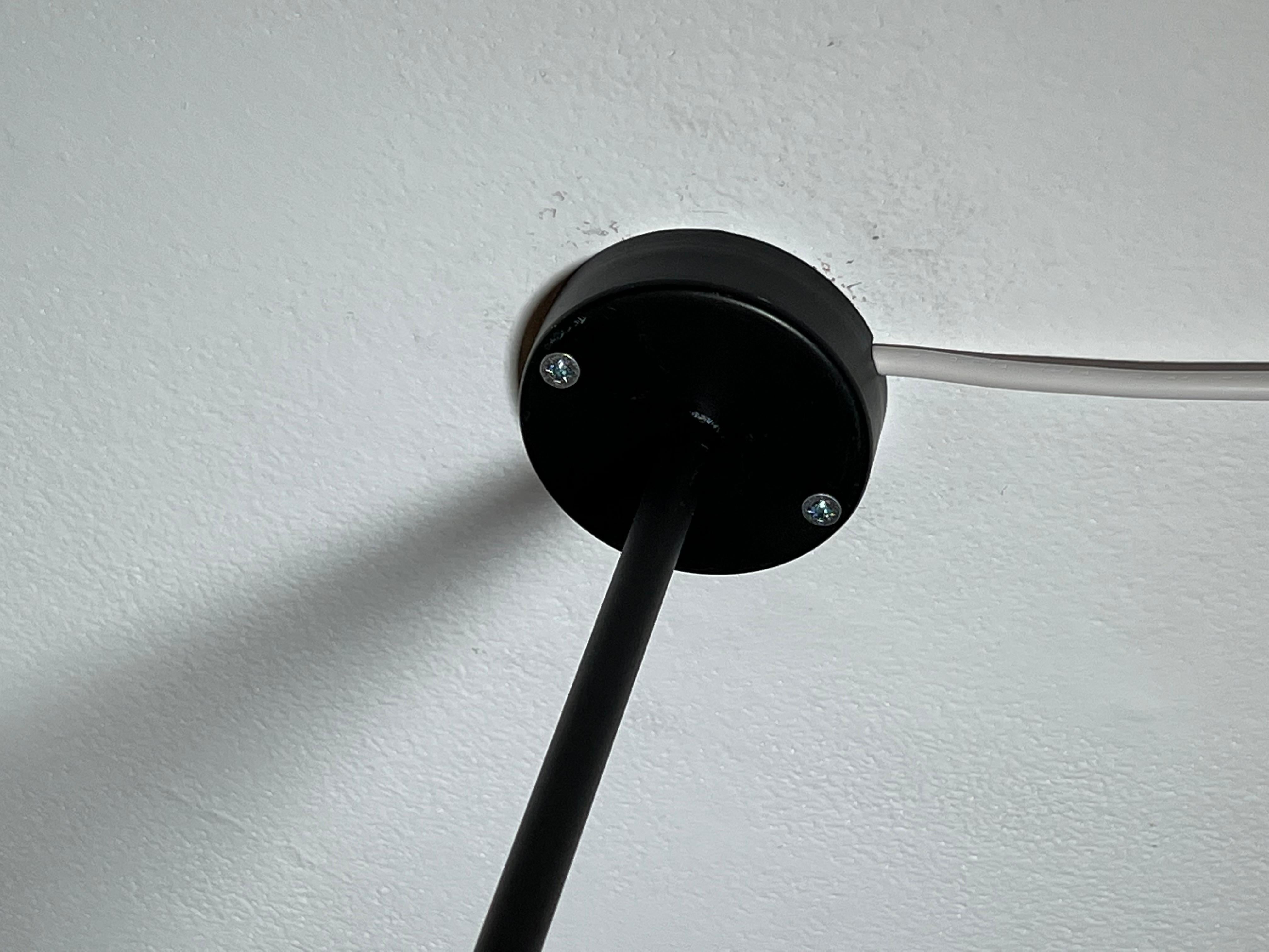 Black Metal Wall Lamp from the 1950s In Good Condition For Sale In PARIS, FR