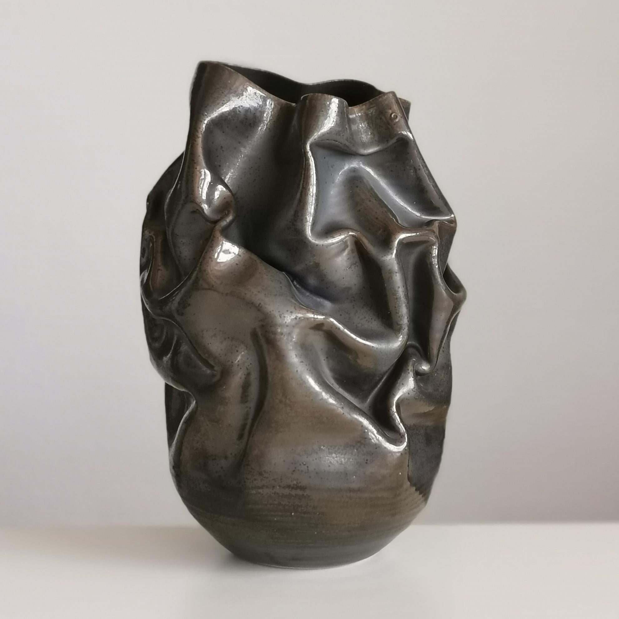 Black Metallic Crumpled Form No 32, Ceramic Vessel by Nicholas Arroyave-Portela 3