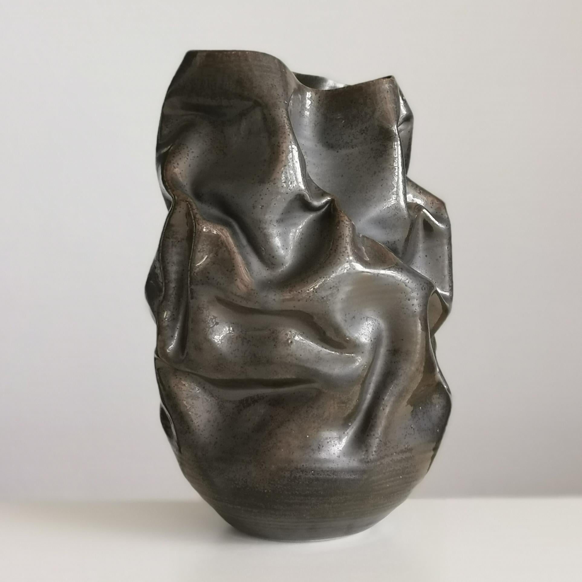 Black Metallic Crumpled Form No 32, Ceramic Vessel by Nicholas Arroyave-Portela 2