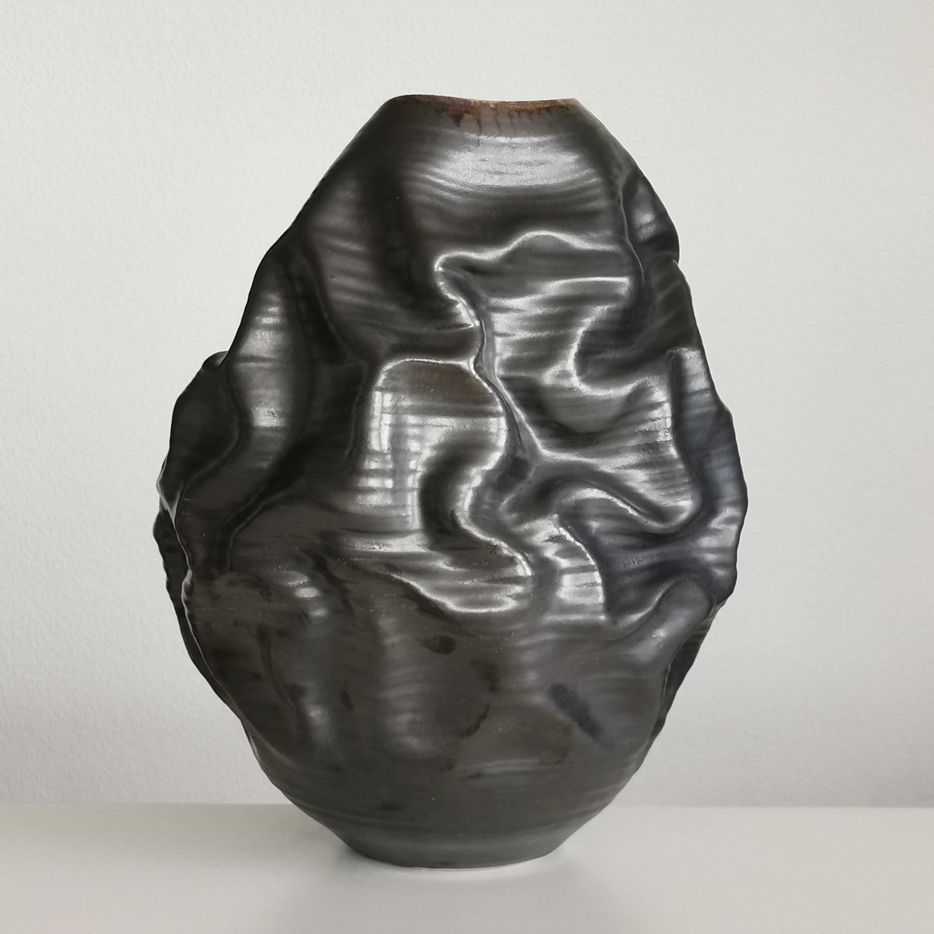 Hand-Crafted Black Metallic Dehydrated Form No 36 Ceramic Vessel by Nicholas Arroyave-Portela