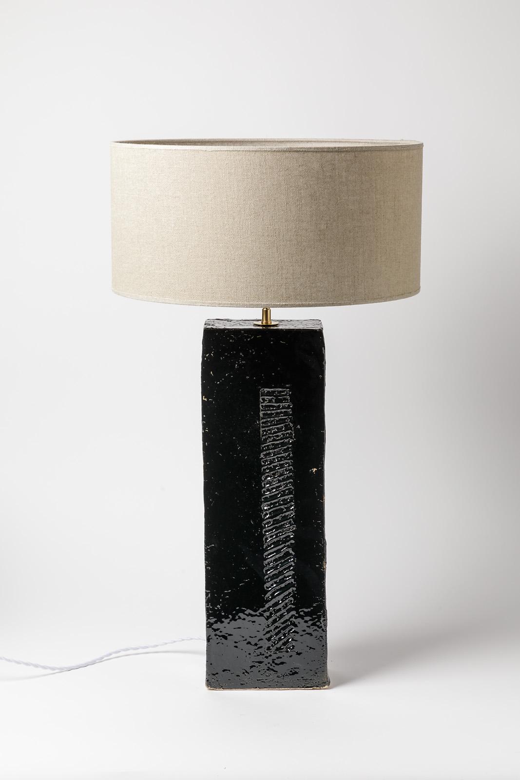 Schwarze Keramik-Tischlampe aus der Mitte des Jahrhunderts, 20. Jahrhundert, Design handamade, 1980 im Angebot 1