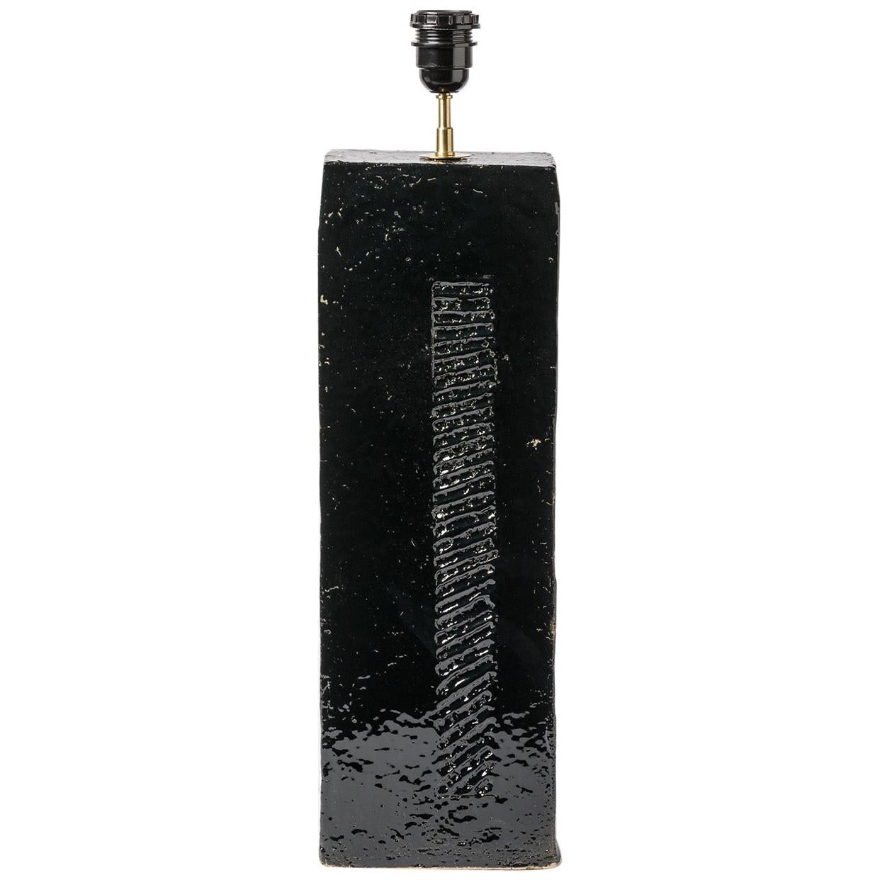Lampe de table en céramique noire du milieu du siècle dernier, design du XXe siècle, faite à la main, 1980