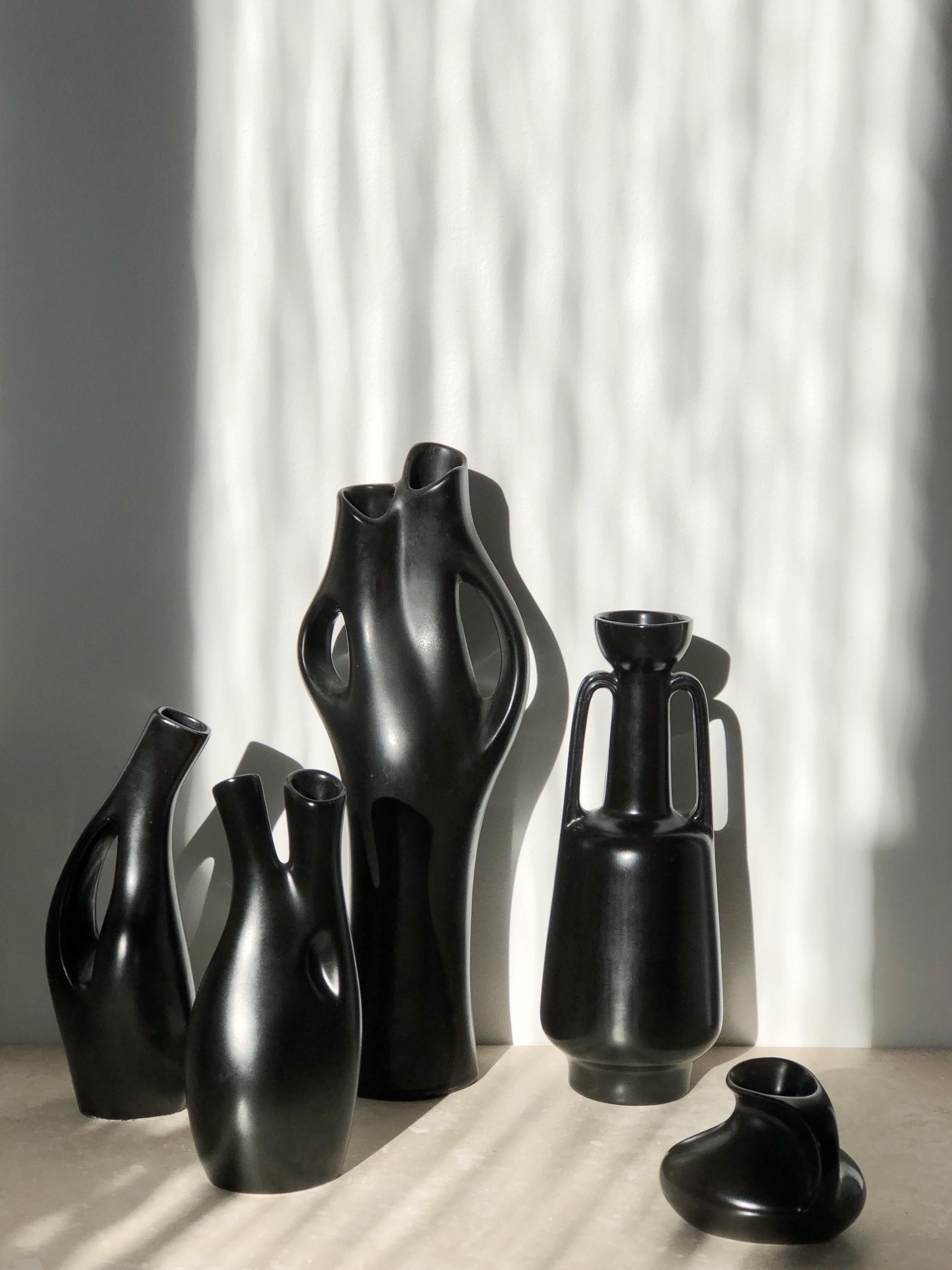 Mid-Century Modern Black Midcentury Stoneware set of 5  