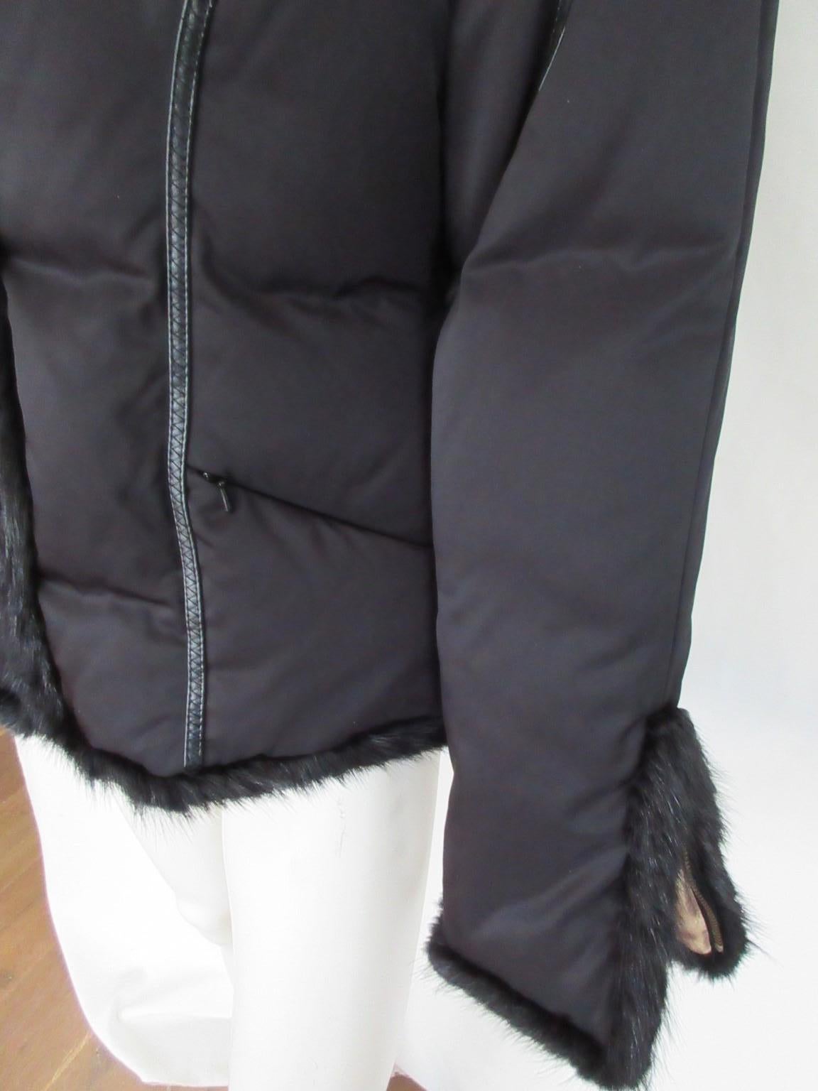 Black Mink Fur Trimmed SKI Jacket Small For Sale 6