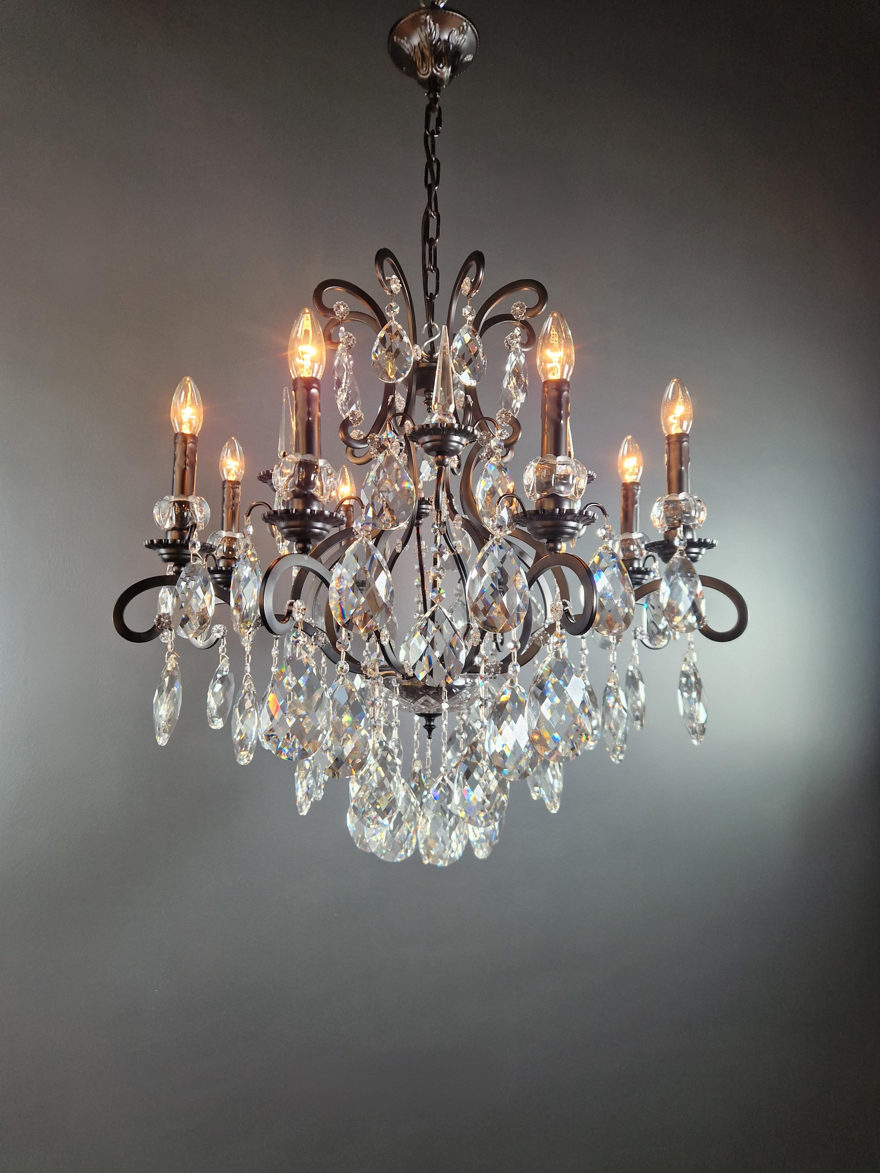 Lampadario di cristallo nero moderno Art Nouveau Lustre Small In condizioni Nuovo in vendita a Berlin, DE