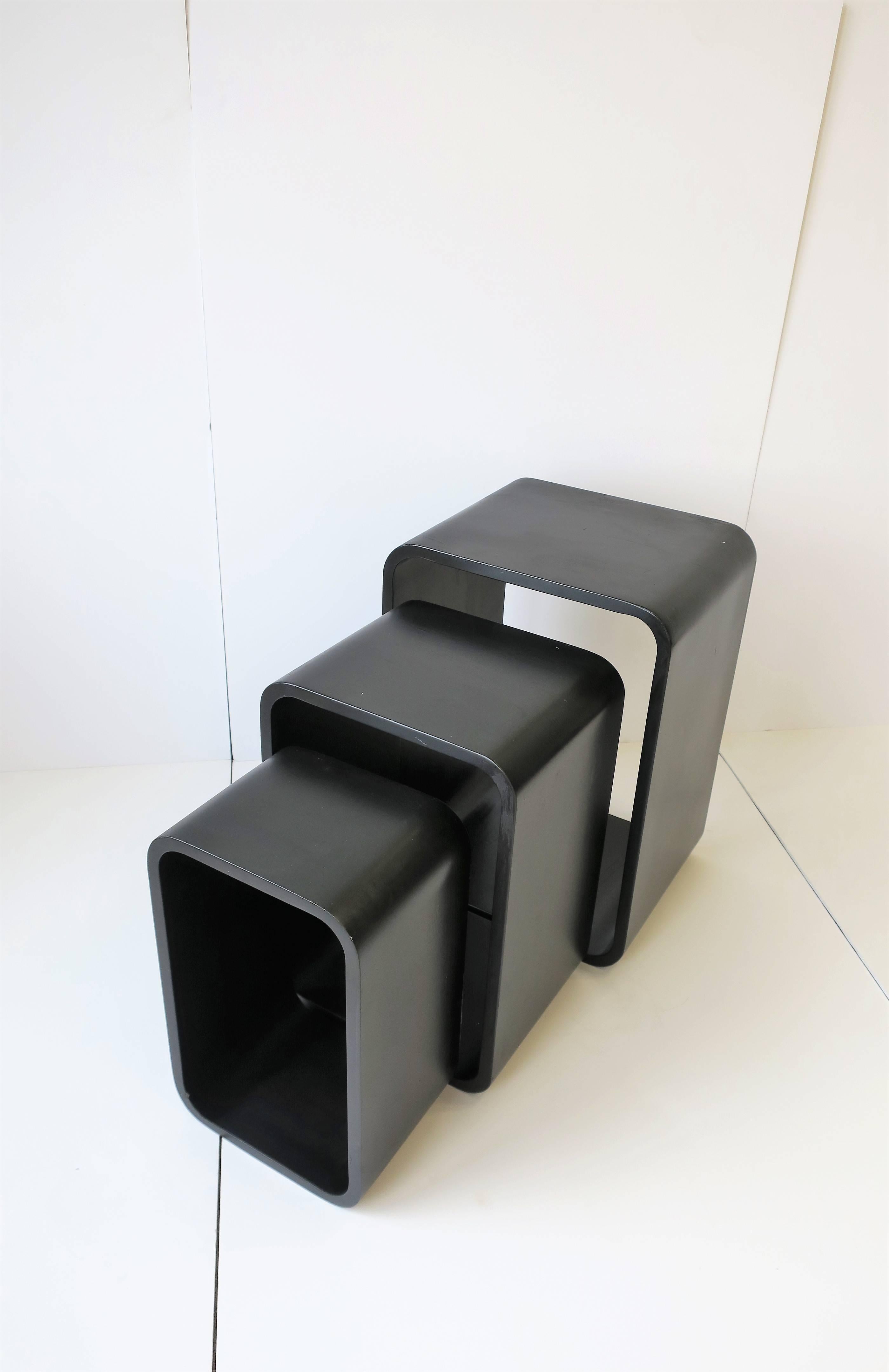 Black Modern Nesting Tables 3