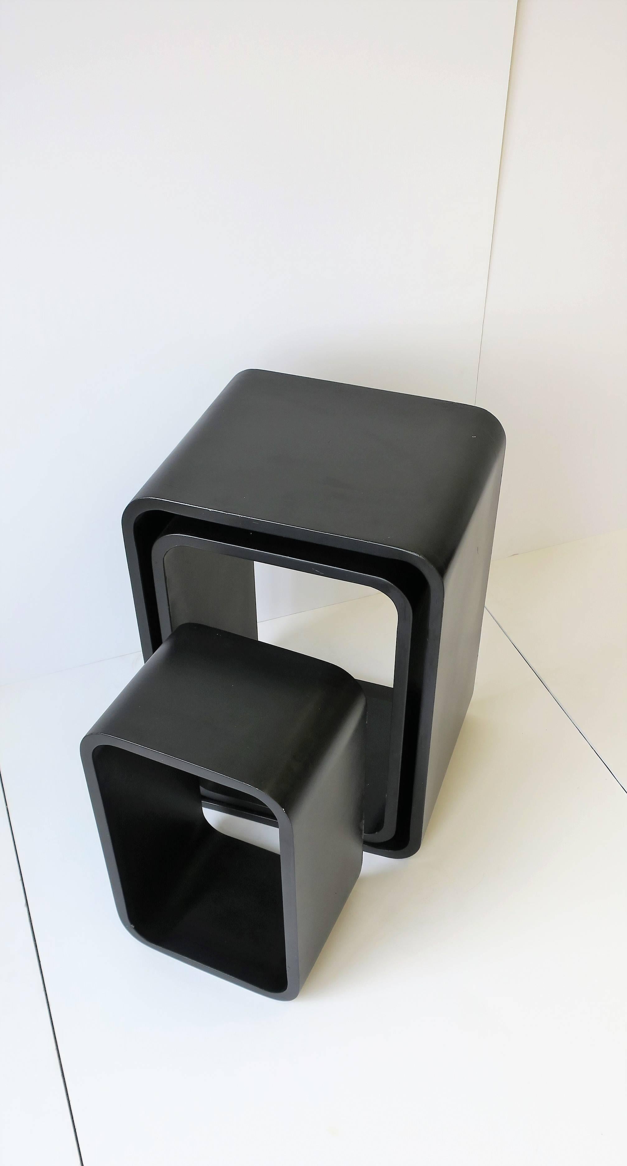 Black Modern Nesting Tables 8