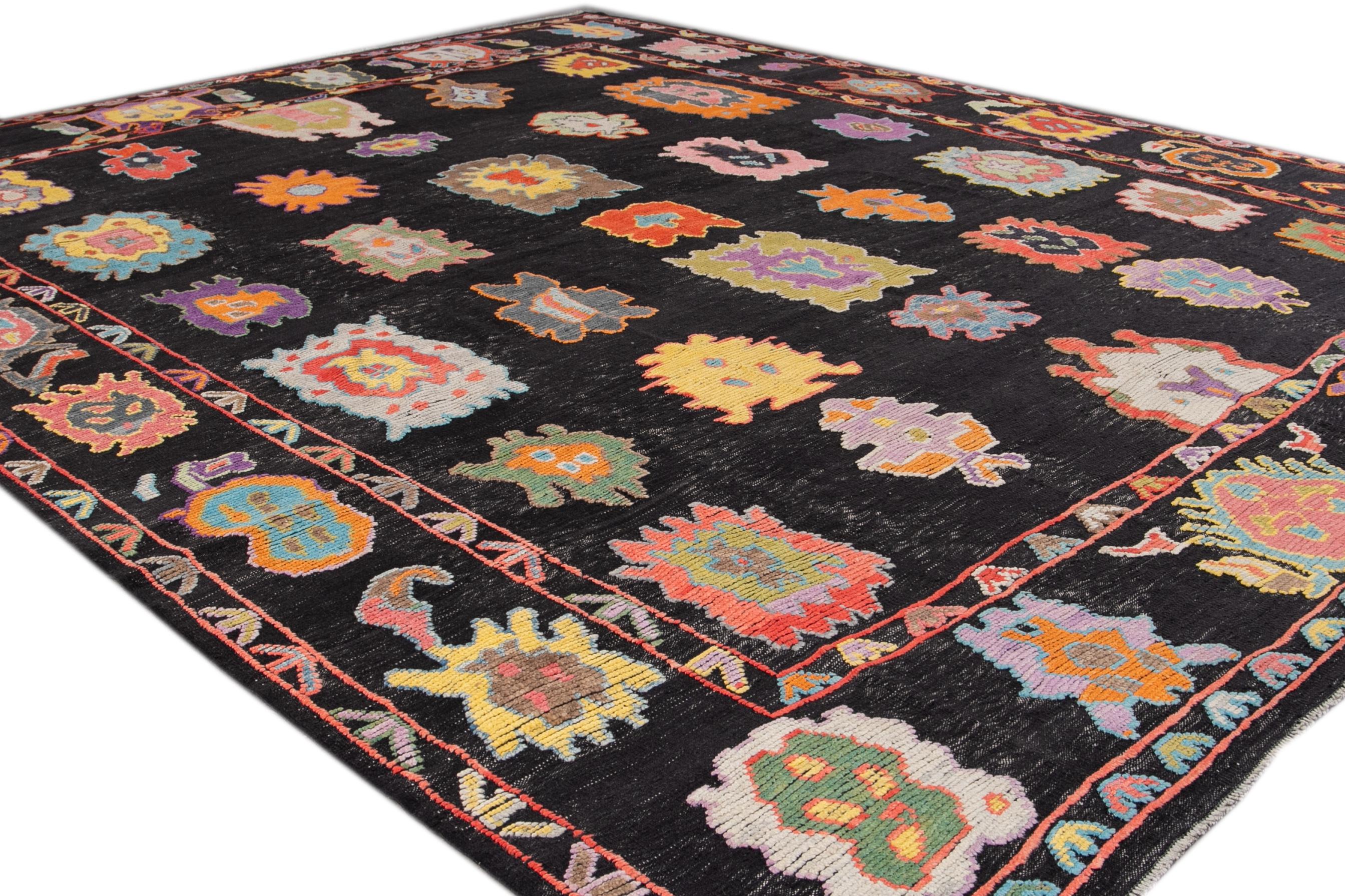 Black Modern Turkish Handmade Wool Rug For Sale 6