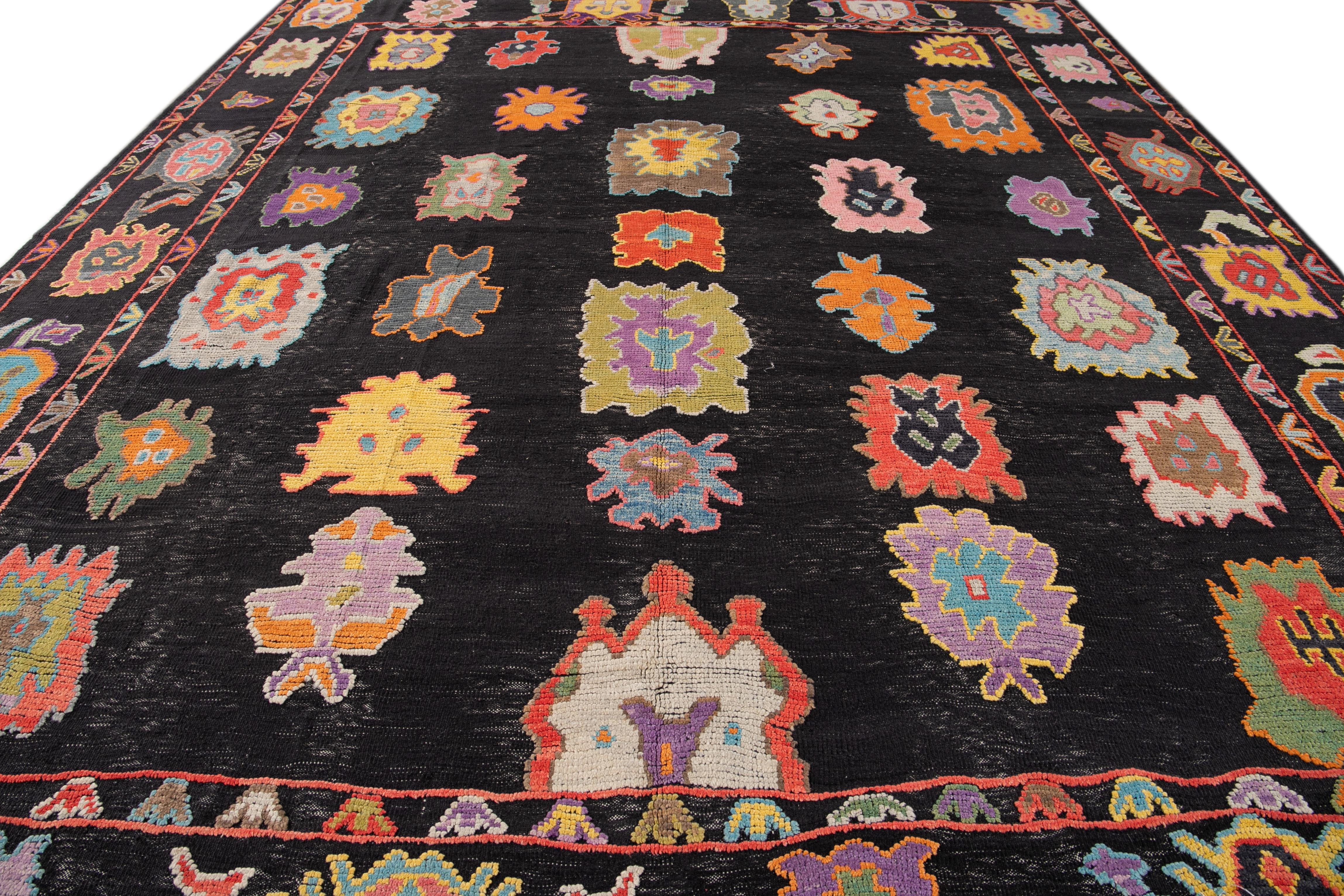Hand-Knotted Black Modern Turkish Handmade Wool Rug For Sale