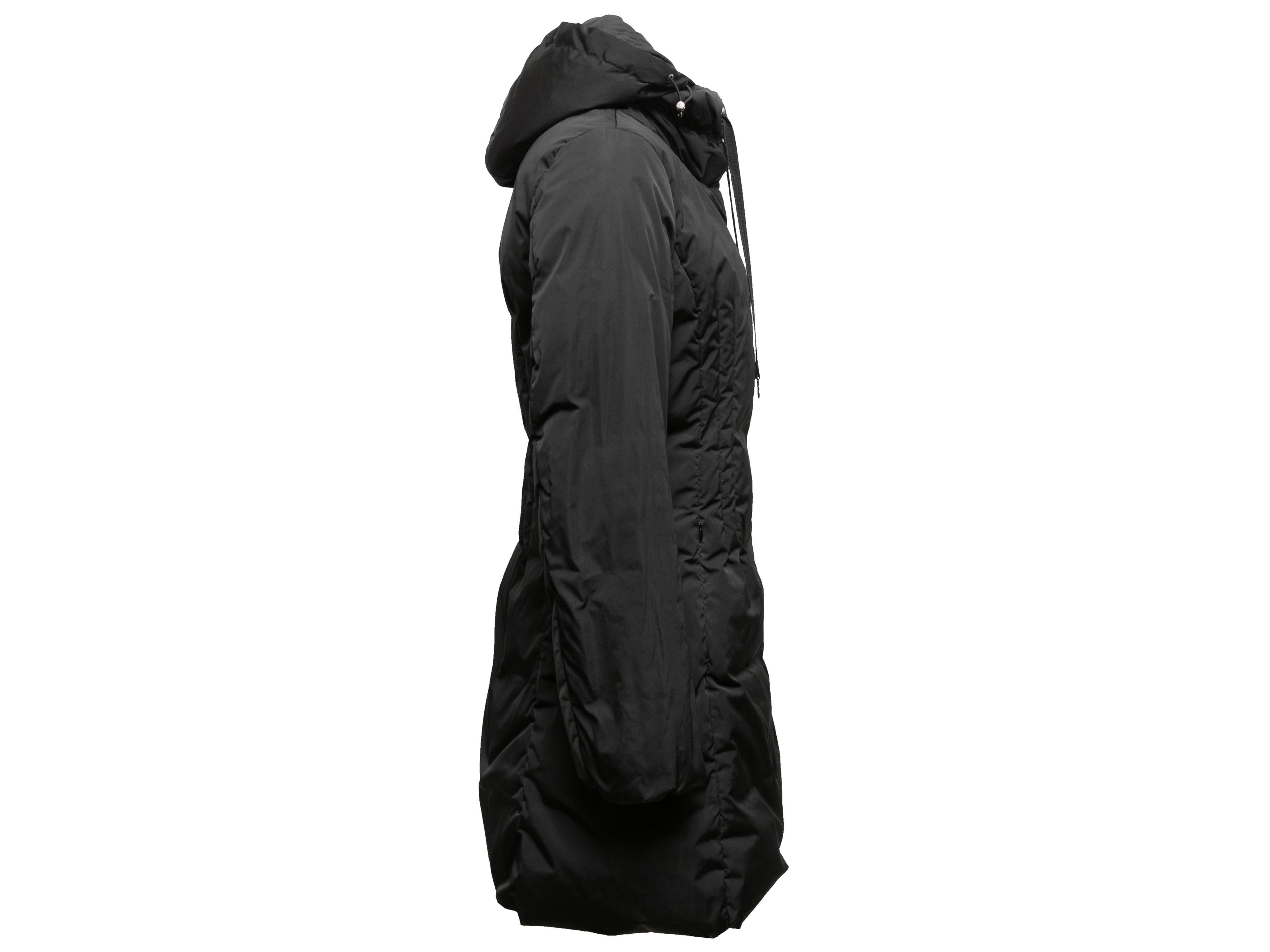 Black Moncler Hooded Down Puffer Coat Designer Size 2 In Good Condition In New York, NY
