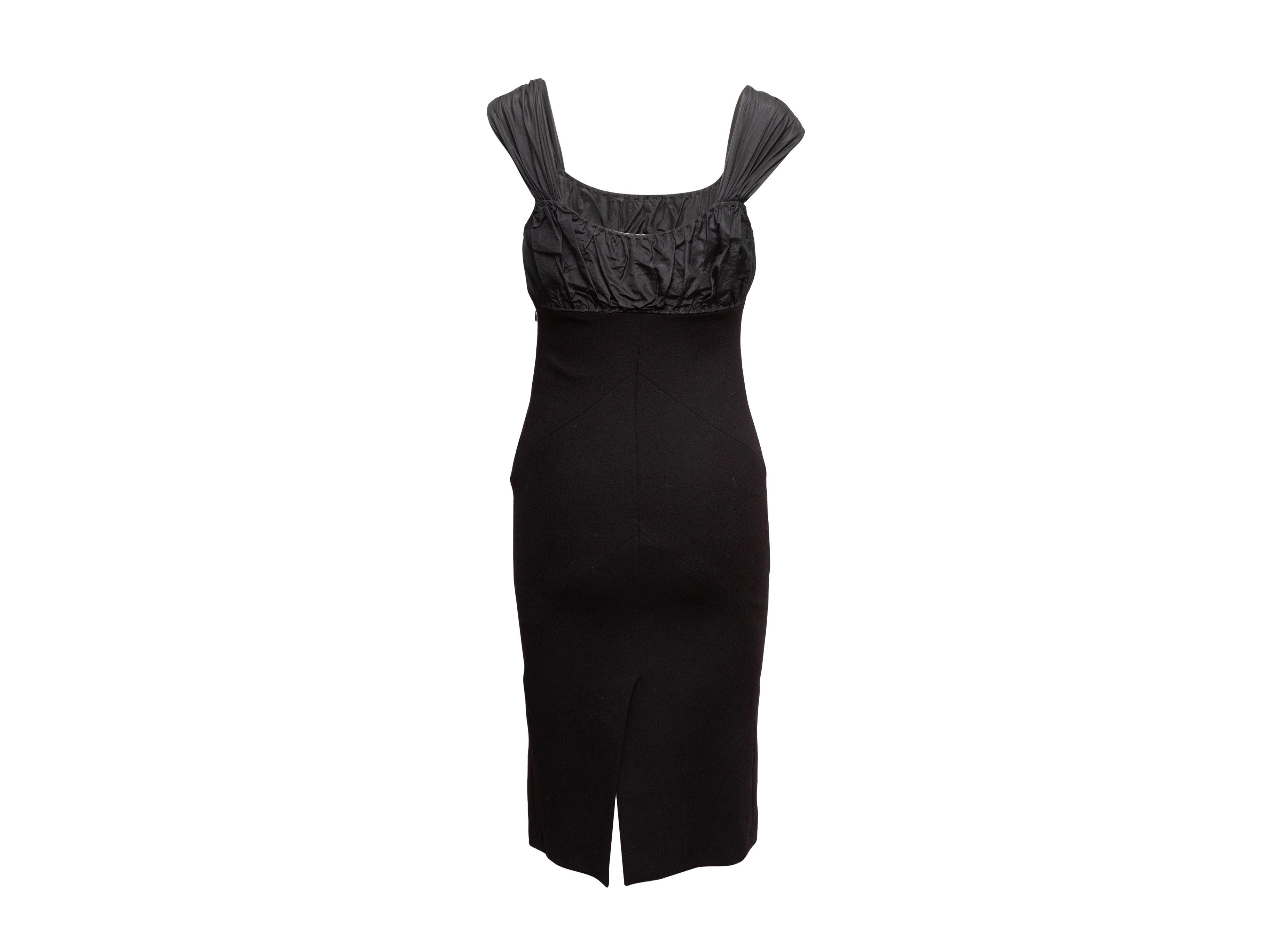 Schwarzes Moschino Cheap and Chic Bodycon Kleid Größe IT 40 im Zustand „Gut“ im Angebot in New York, NY