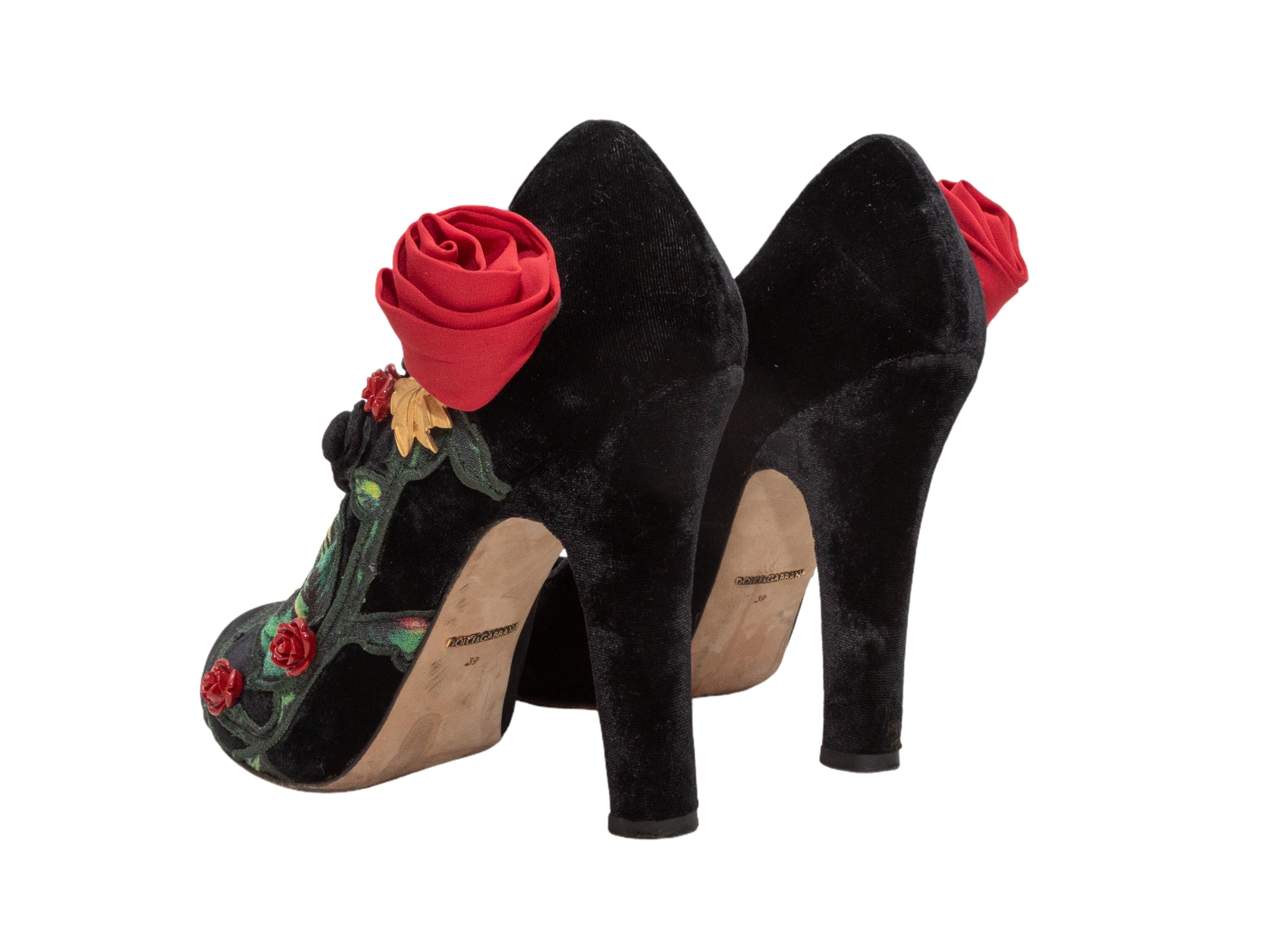 Schwarz & Multicolor Dolce & Gabbana Floral Applique Mary Jane Heels Größe 39 Damen im Angebot