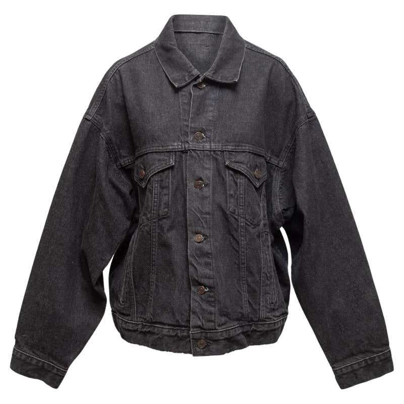 Grey Vintage Chanel Tweed Jacket at 1stDibs | vintage chanel jackets ...