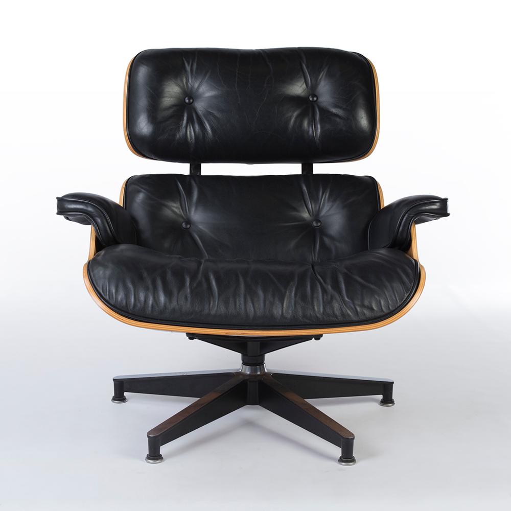 Mid-Century Modern Black & Natural Santos Herman Miller Eames Lounge Chair & Ottoman For Sale