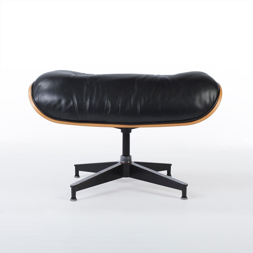 Black & Natural Santos Herman Miller Eames Lounge Chair & Ottoman In Good Condition For Sale In Loughborough, Leicester