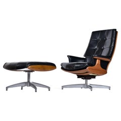 Black Naugahyde Heywood Wakefield 710d Swivel Rocker Lounge Chair and Ottoman