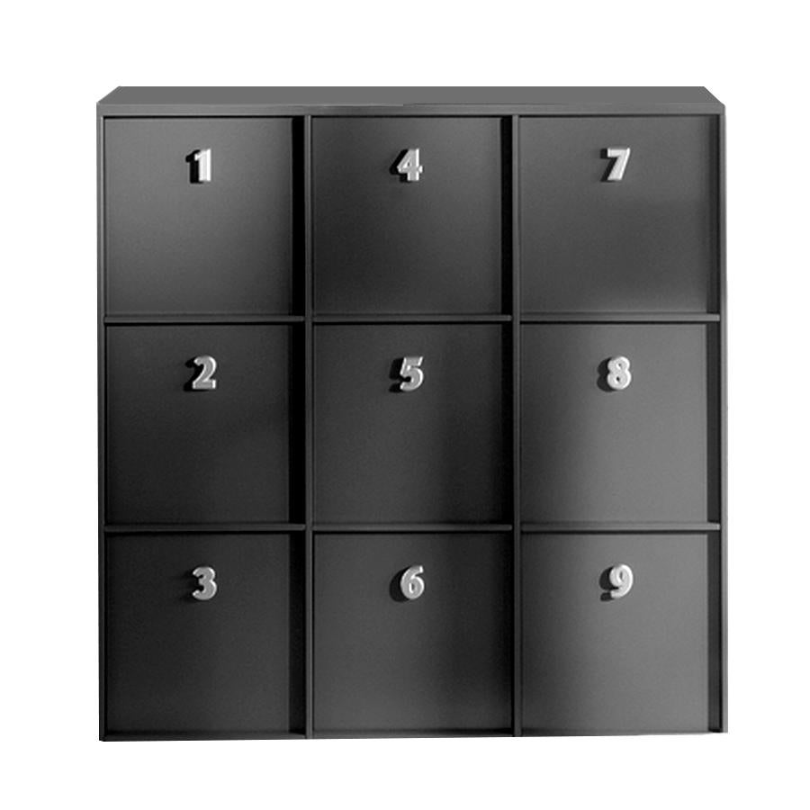 Moderne Boîte à outils noire numérotée:: conçue par Pietro Arosio:: fabriquée en Italie en vente