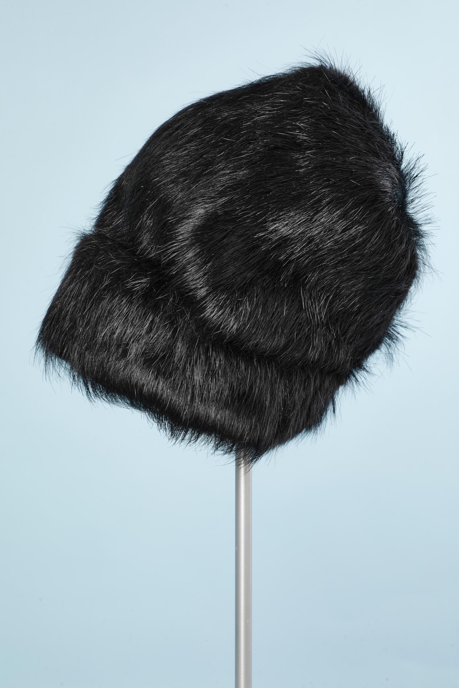 Black Nutria toque Louis Vuitton NEW with tag For Sale 1