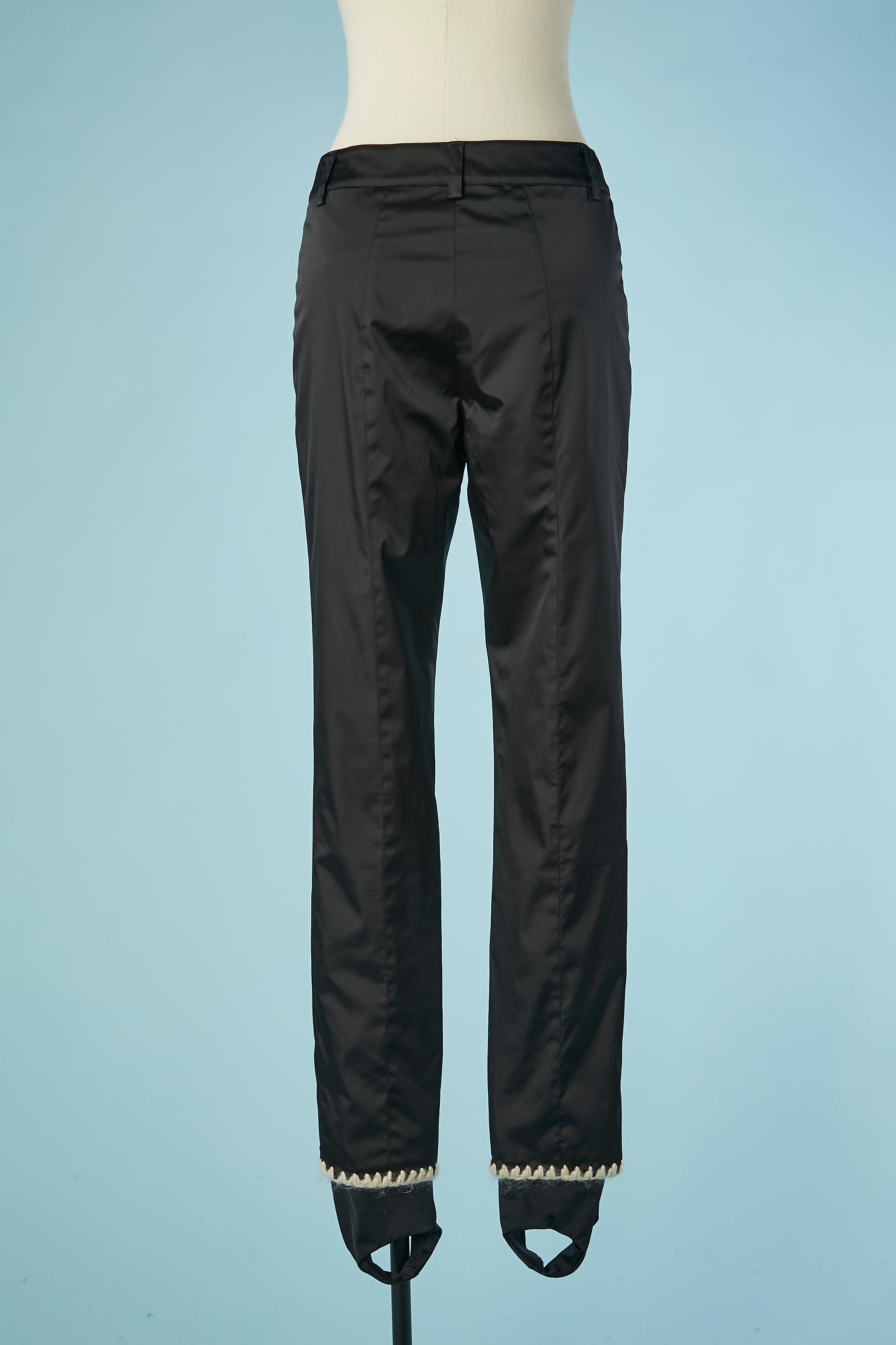 Schwarze Skihose aus Nylon mit Mohair-Details CHANEL FW 2018 im Angebot 2