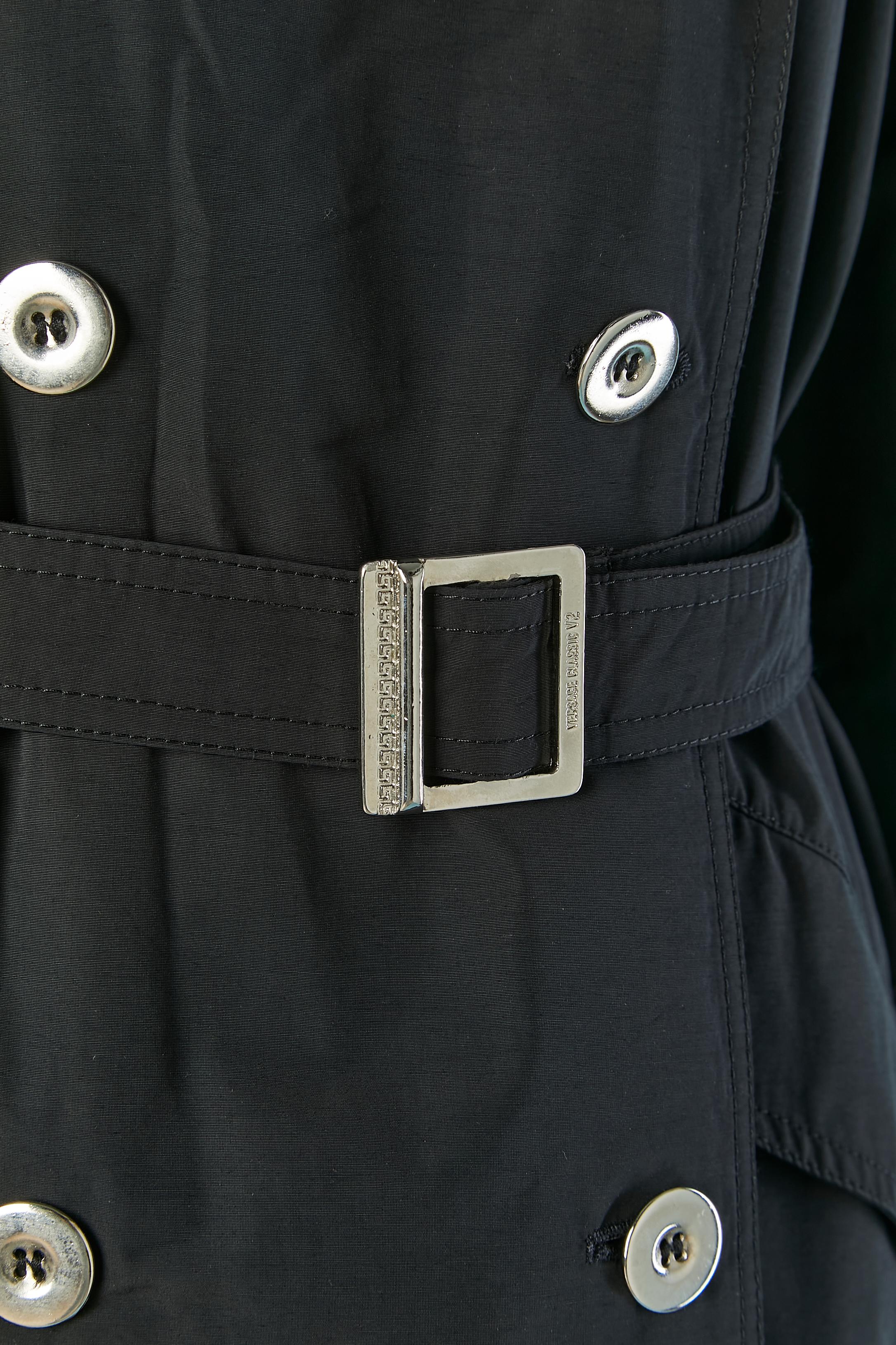 Black nylon trench coat VERSACE CLASSIC V2 In Excellent Condition For Sale In Saint-Ouen-Sur-Seine, FR