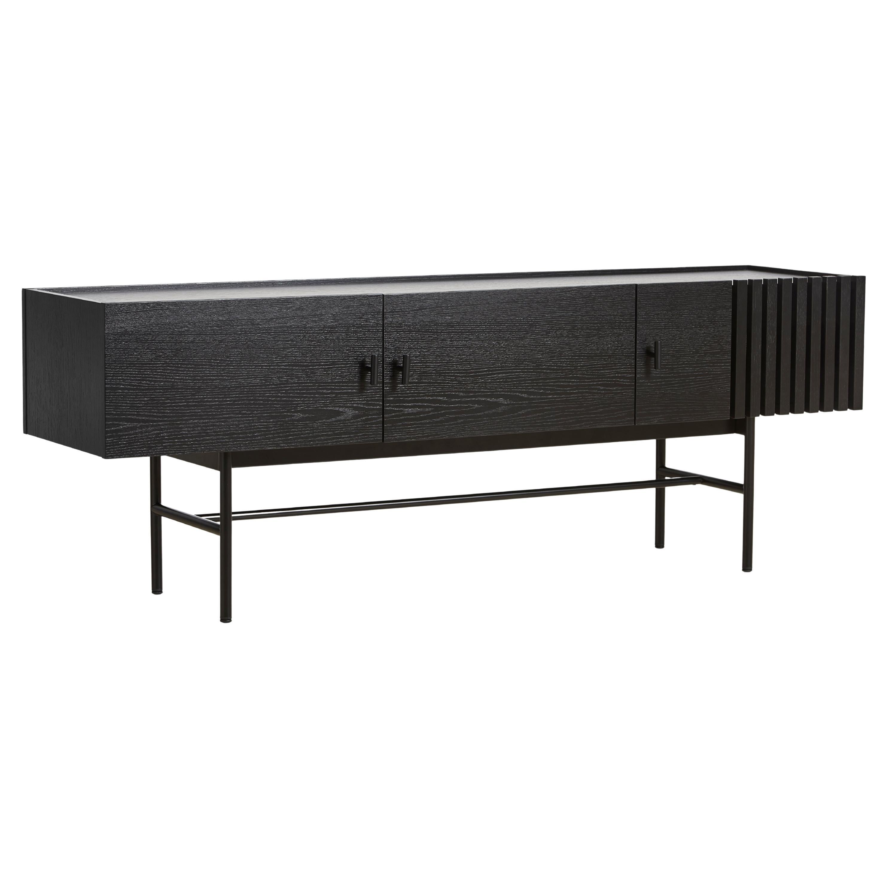 Array Niedriger Sideboard mit 150 Beinenrahmen aus schwarzer Eiche von Says Who