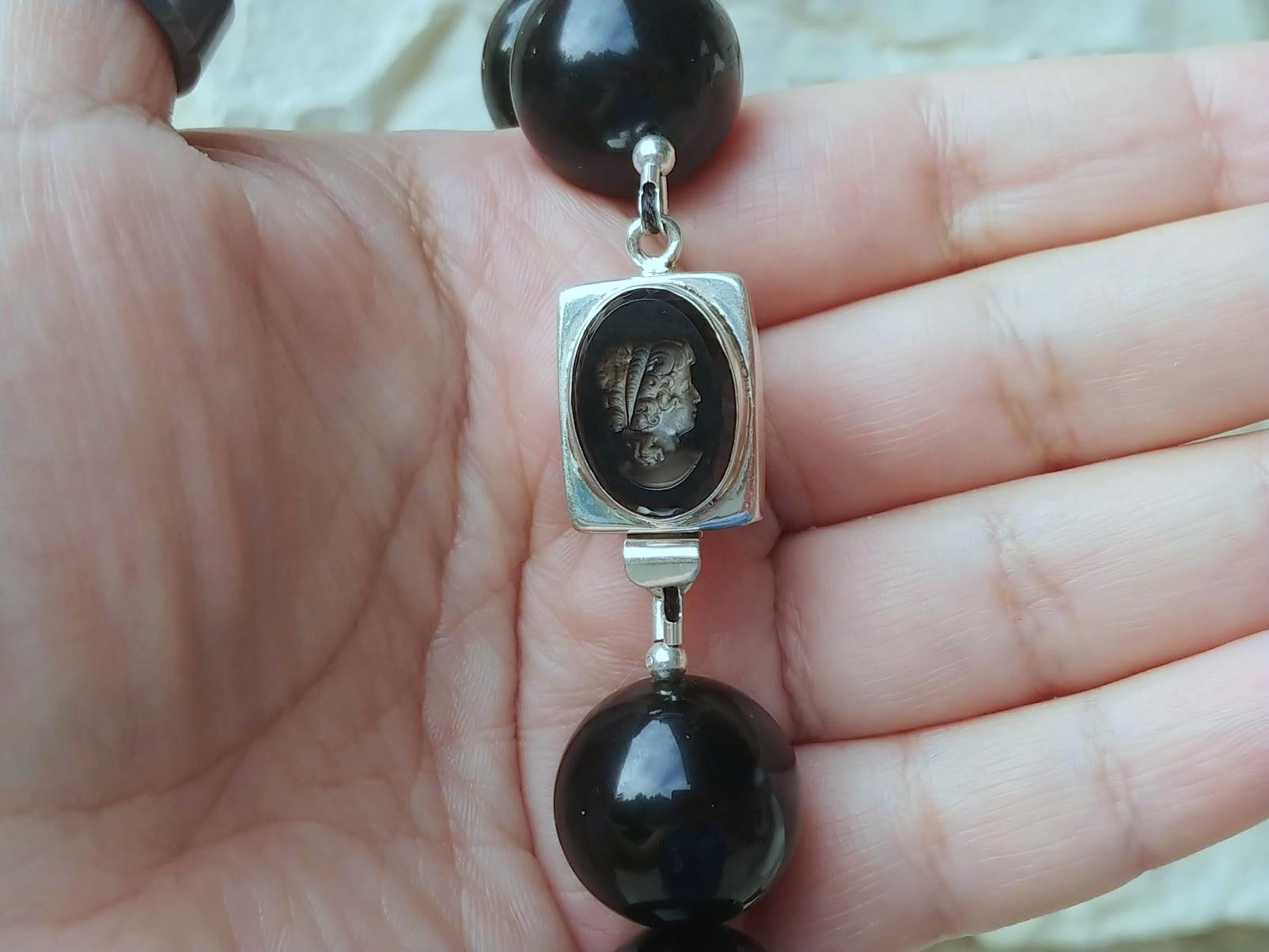 Black Obsidian Necklace with Black Onyx Intaglio Cameo Clasp For Sale 5