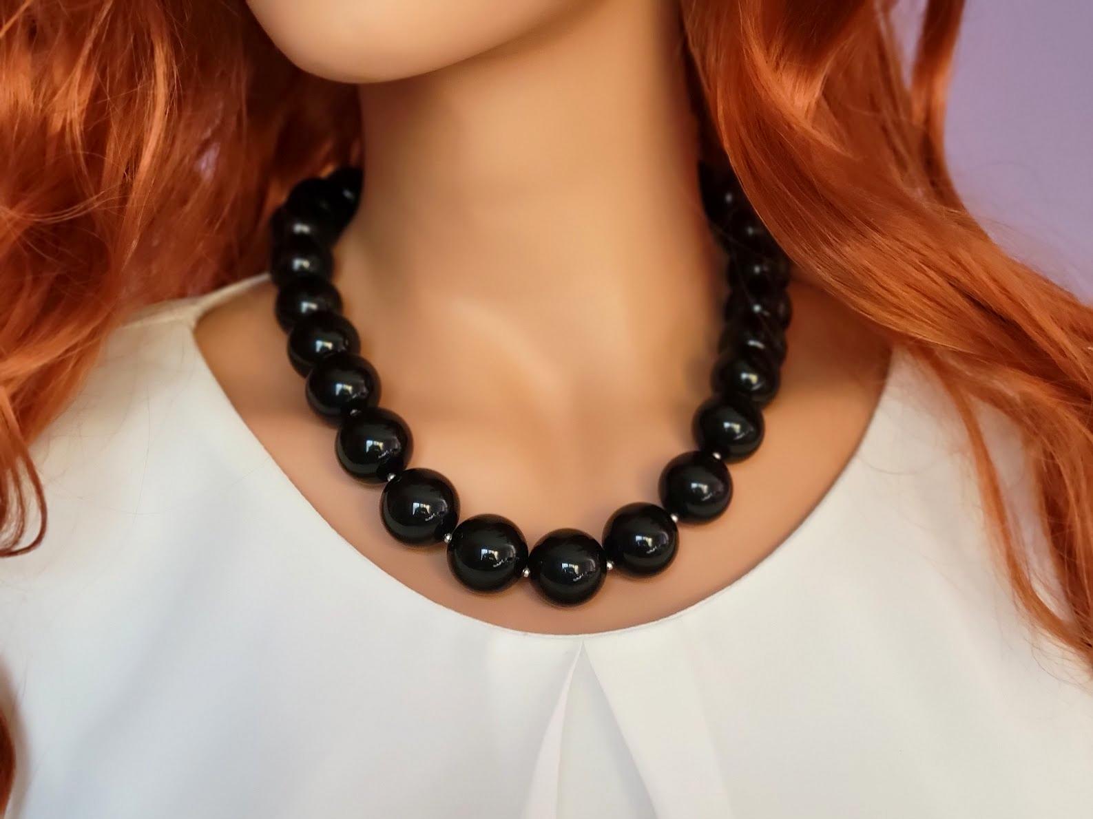 Black Obsidian Necklace with Black Onyx Intaglio Cameo Clasp For Sale 2