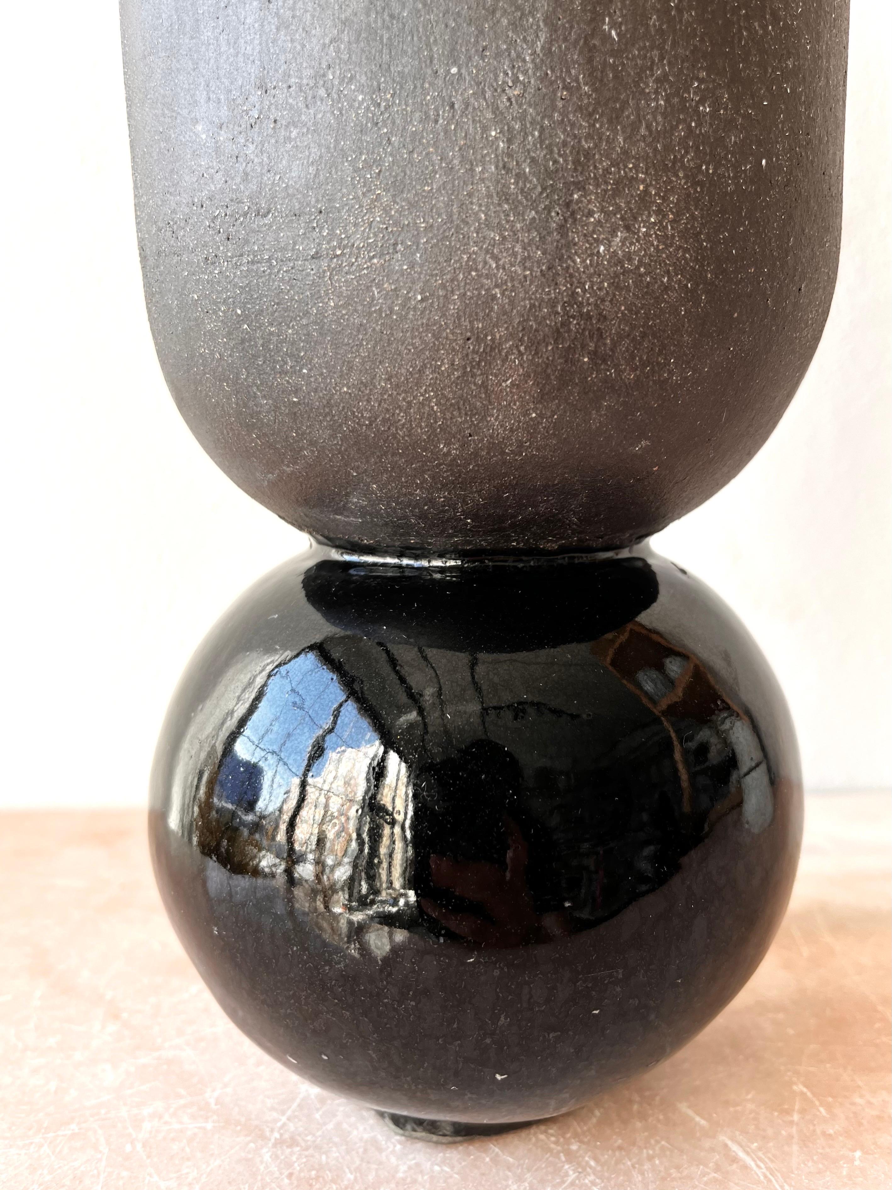 Black-on-Black Ball Vase In New Condition For Sale In Brooklyn, NY