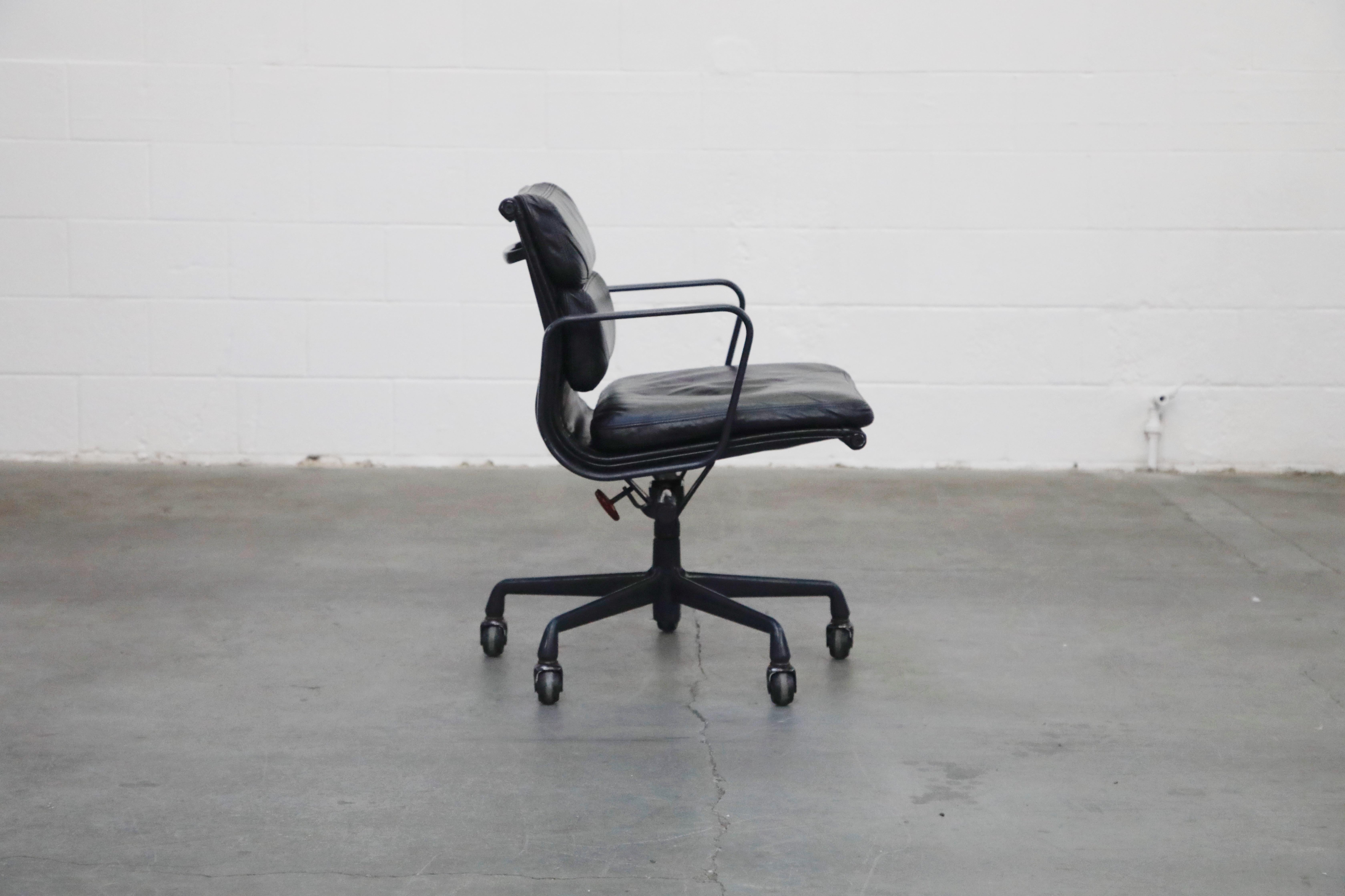 Powder-Coated Black on Black Eames Soft Pad Management Chair by Eames for Herman Miller, 1992