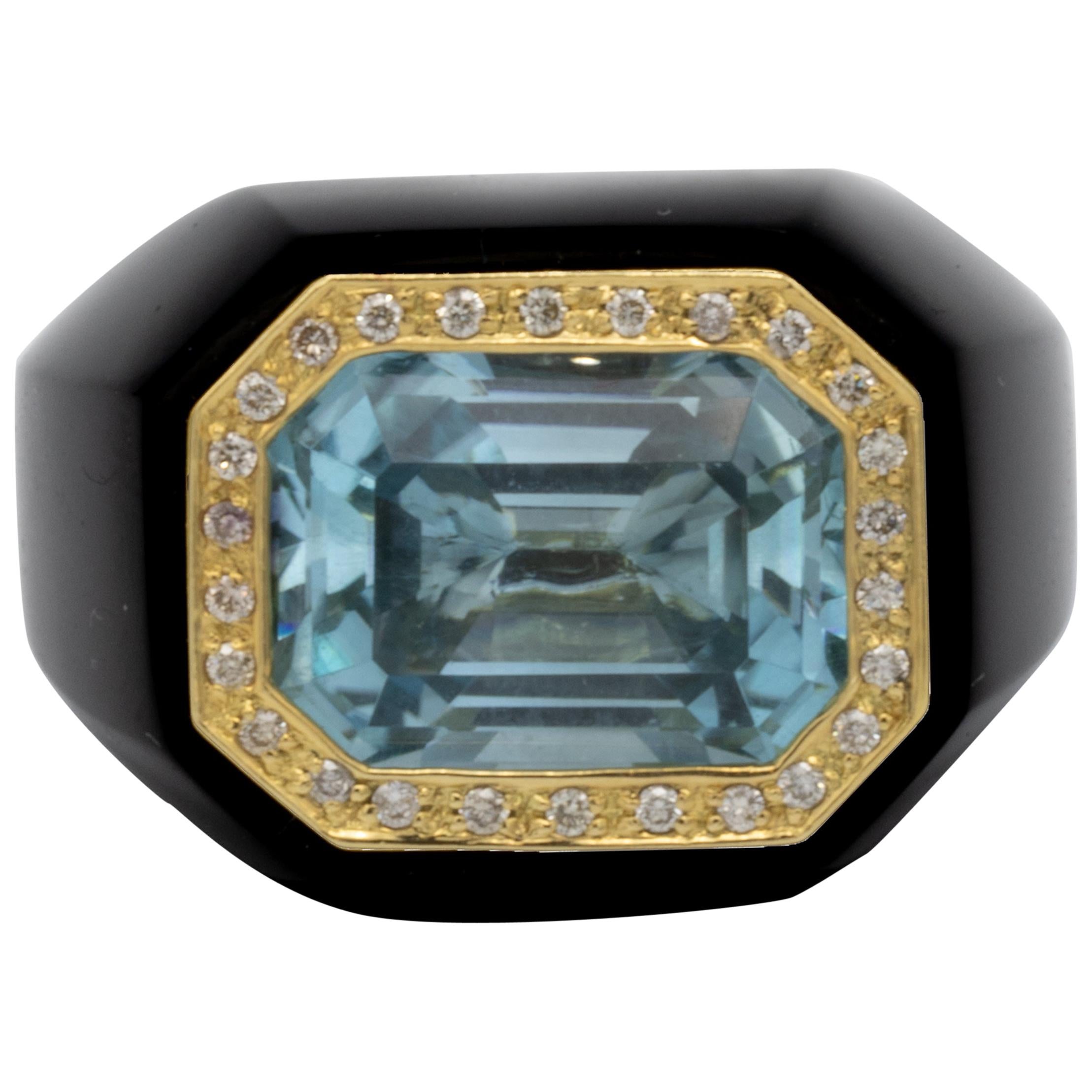 Black Onyx 10 Carat Aquamarine Ring with .66 Carat of Diamonds 18 Karat Gold