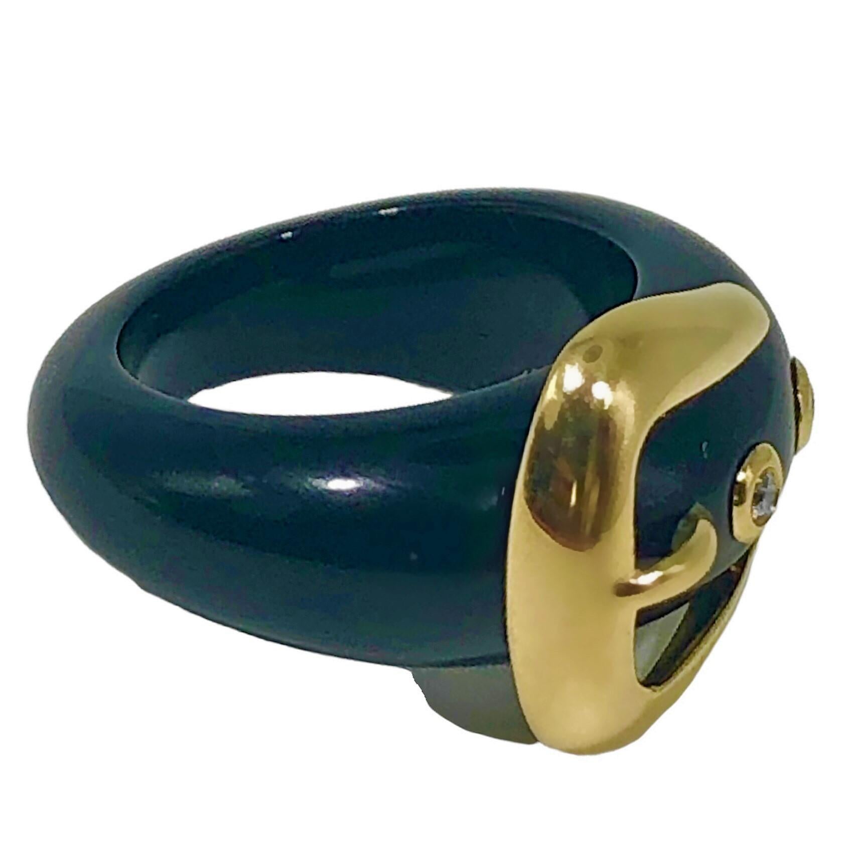 Black Onyx, 14K Yellow Gold and Diamond Buckle Ring In Good Condition For Sale In Palm Beach, FL