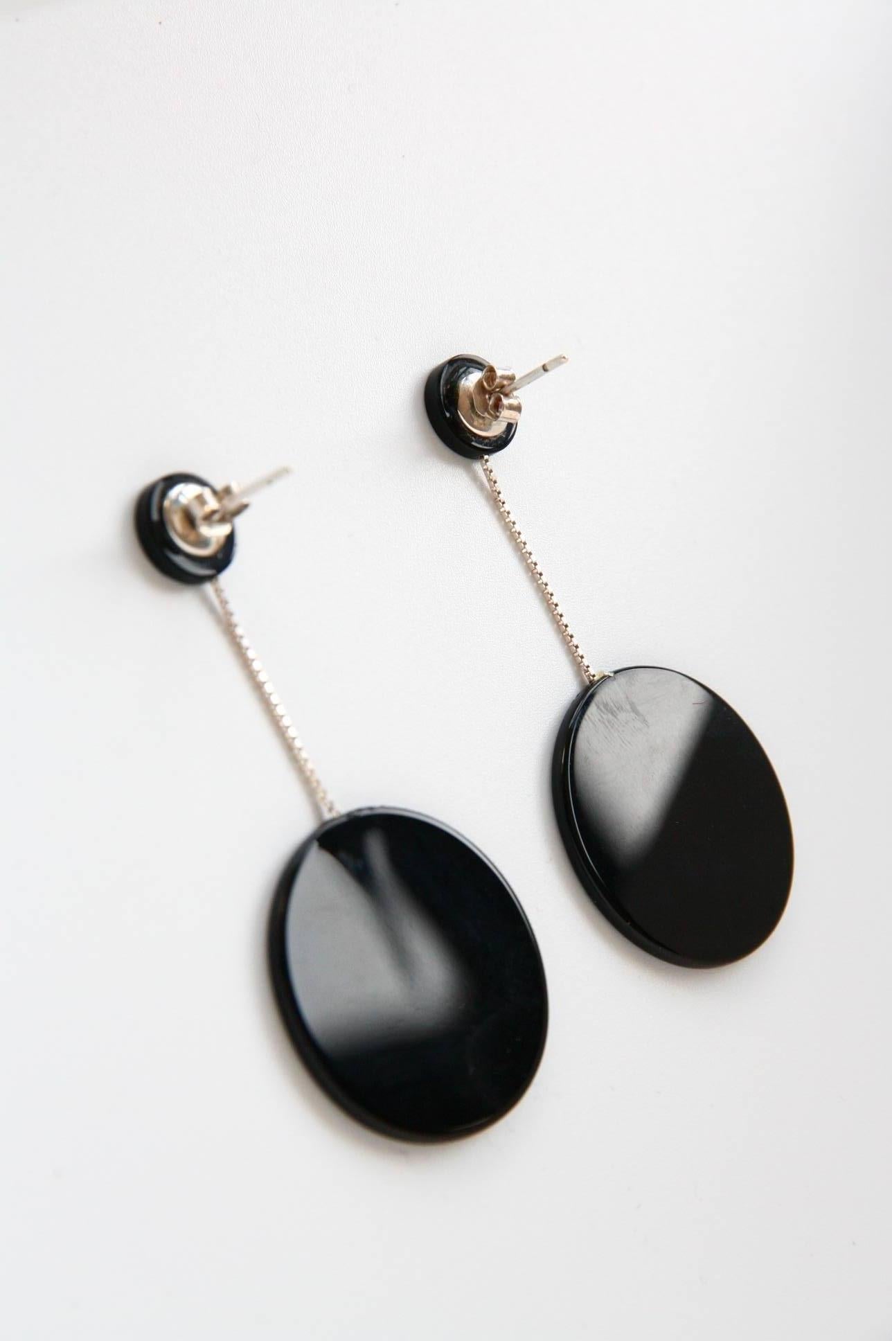 Art Deco Black Onyx 18 Karat Gold Circle Earrings For Sale