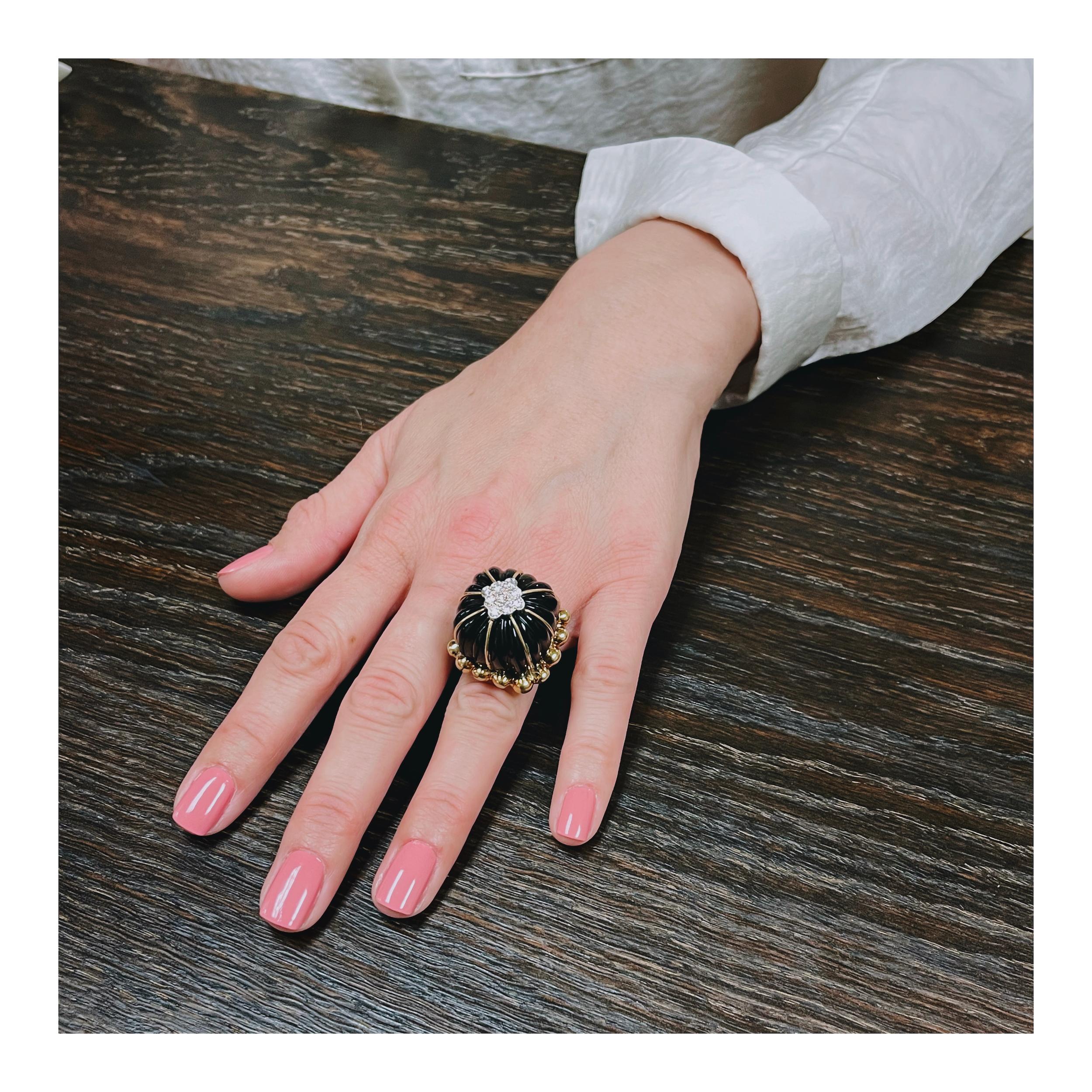 Black Onyx and Diamond 18K Yellow Gold Ring In Good Condition For Sale In Beverly Hills, CA
