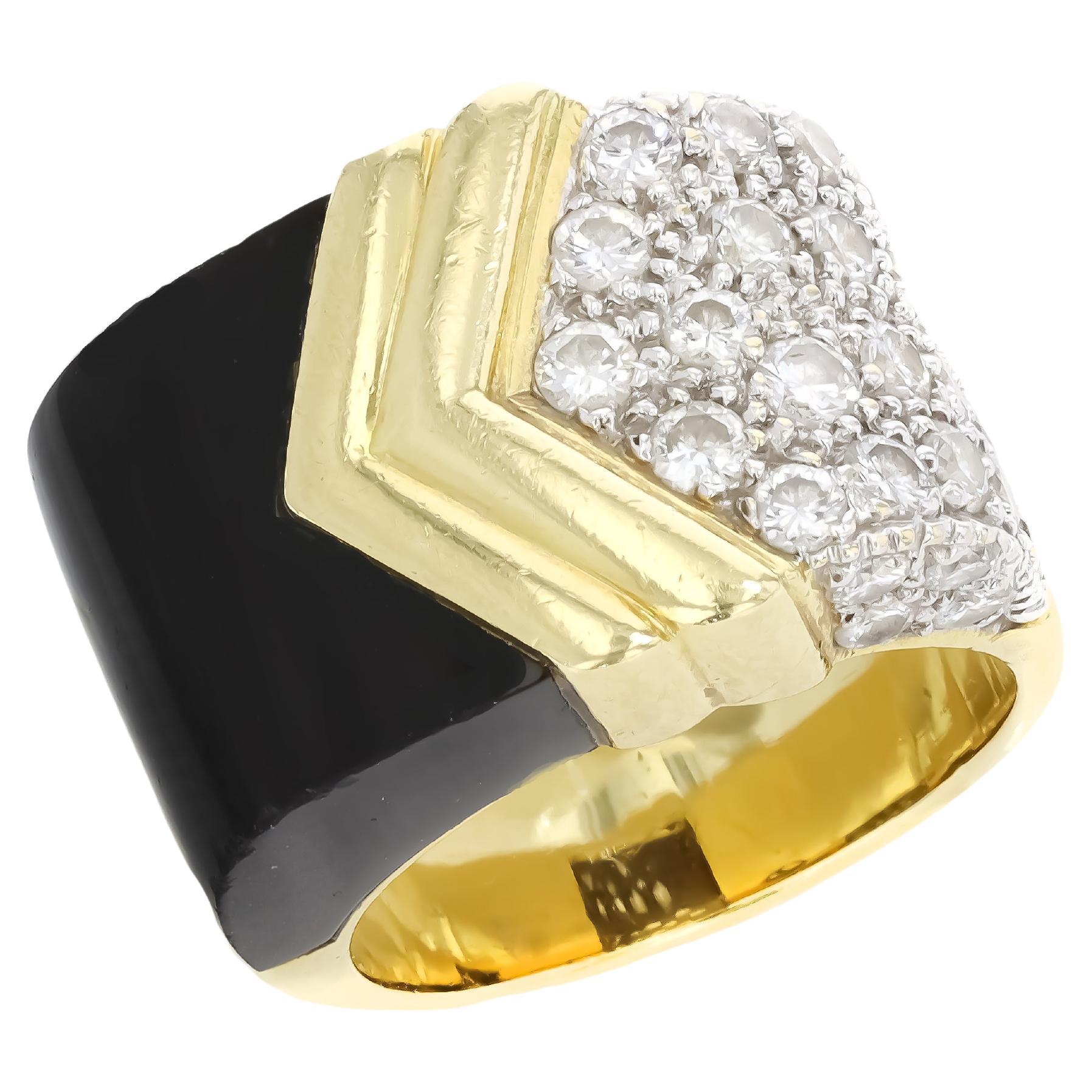 Black Onyx and Diamond Gold Ring For Sale