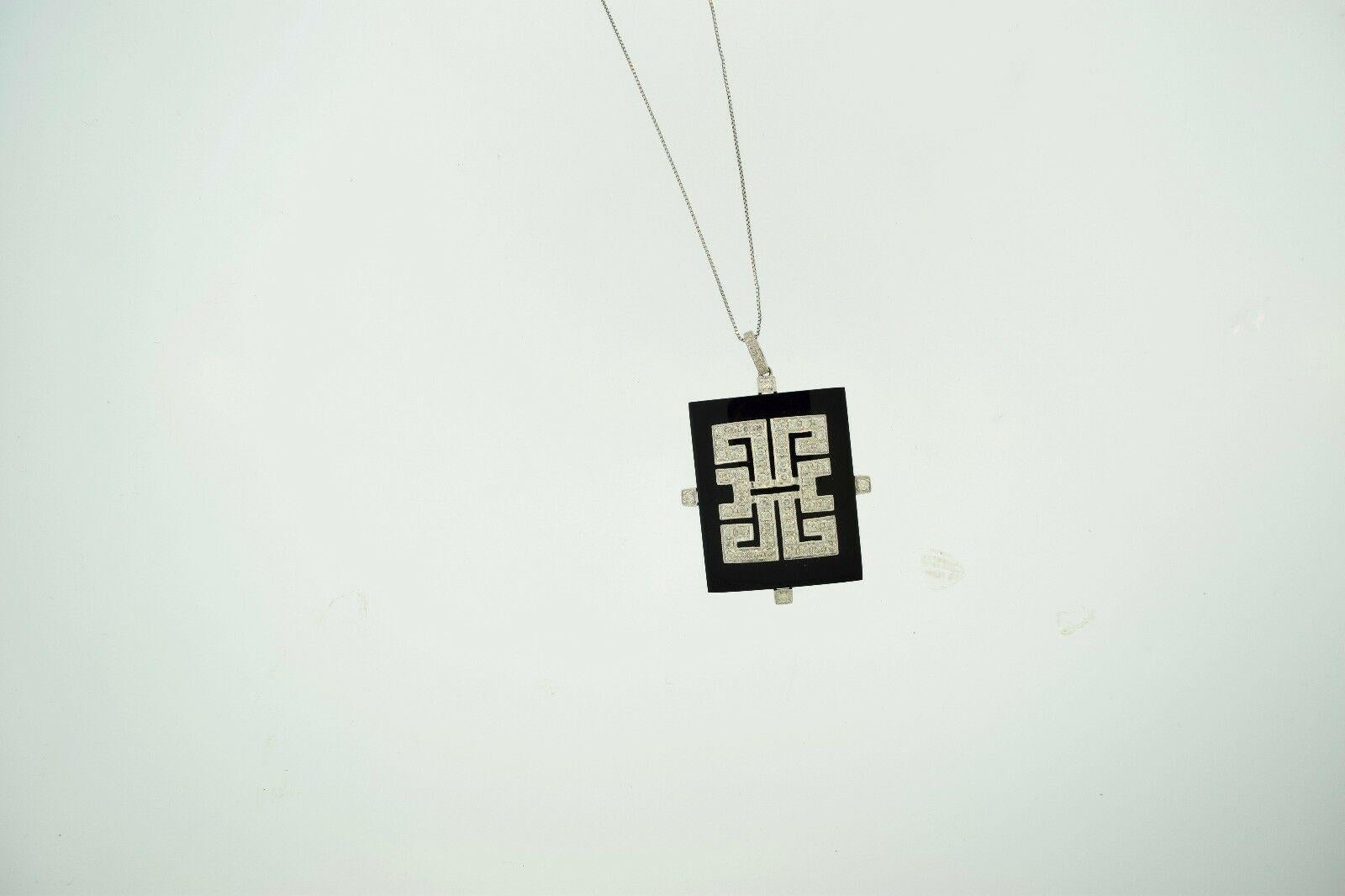 black onyx square pendant