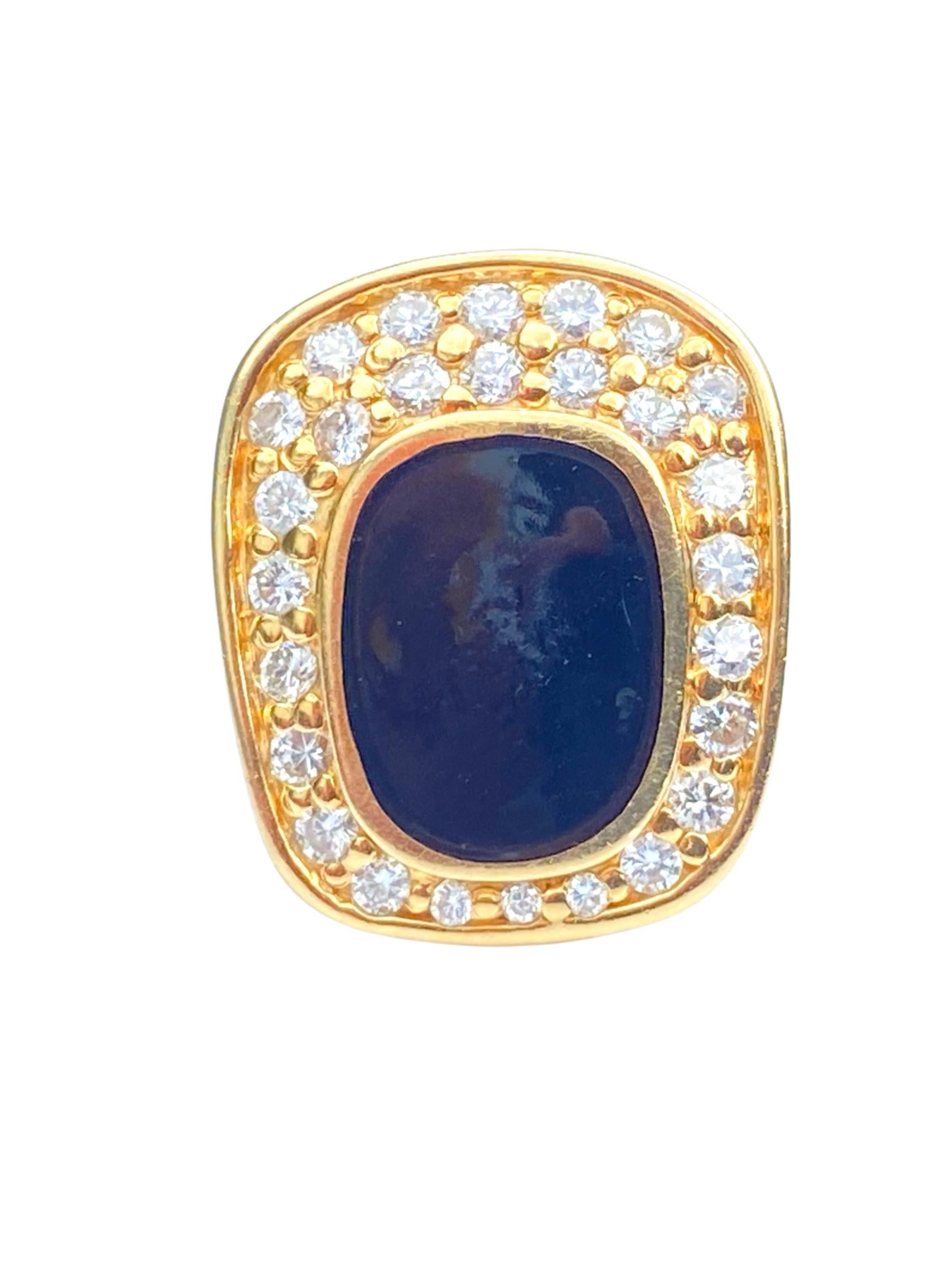 Moderne Boucles d'oreilles en or jaune 14k avec onyx noir et diamants taille ronde brillants en vente