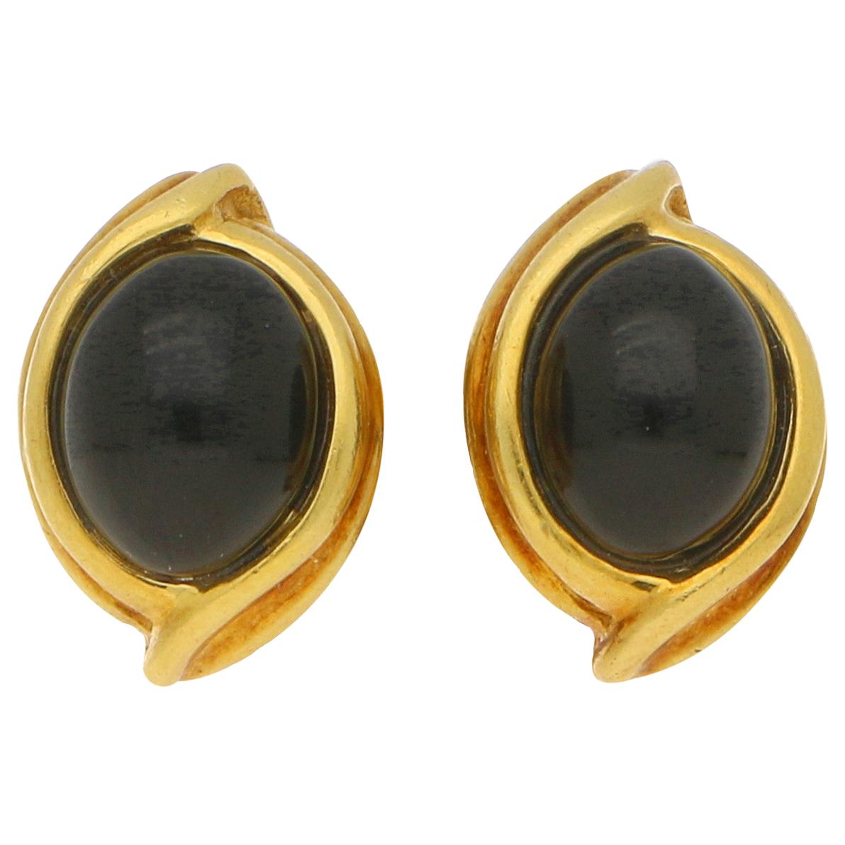 Black Onyx Cabochon Clip-On Stud Earrings Set in 18 Karat Yellow Gold For Sale