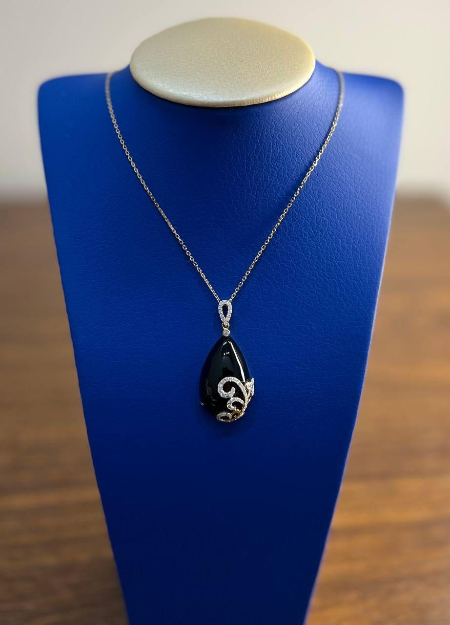 Black Onyx Cabochon Diamond 18 Karat Yellow Gold Floral Swirl Necklace Pendant In New Condition For Sale In Oakton, VA